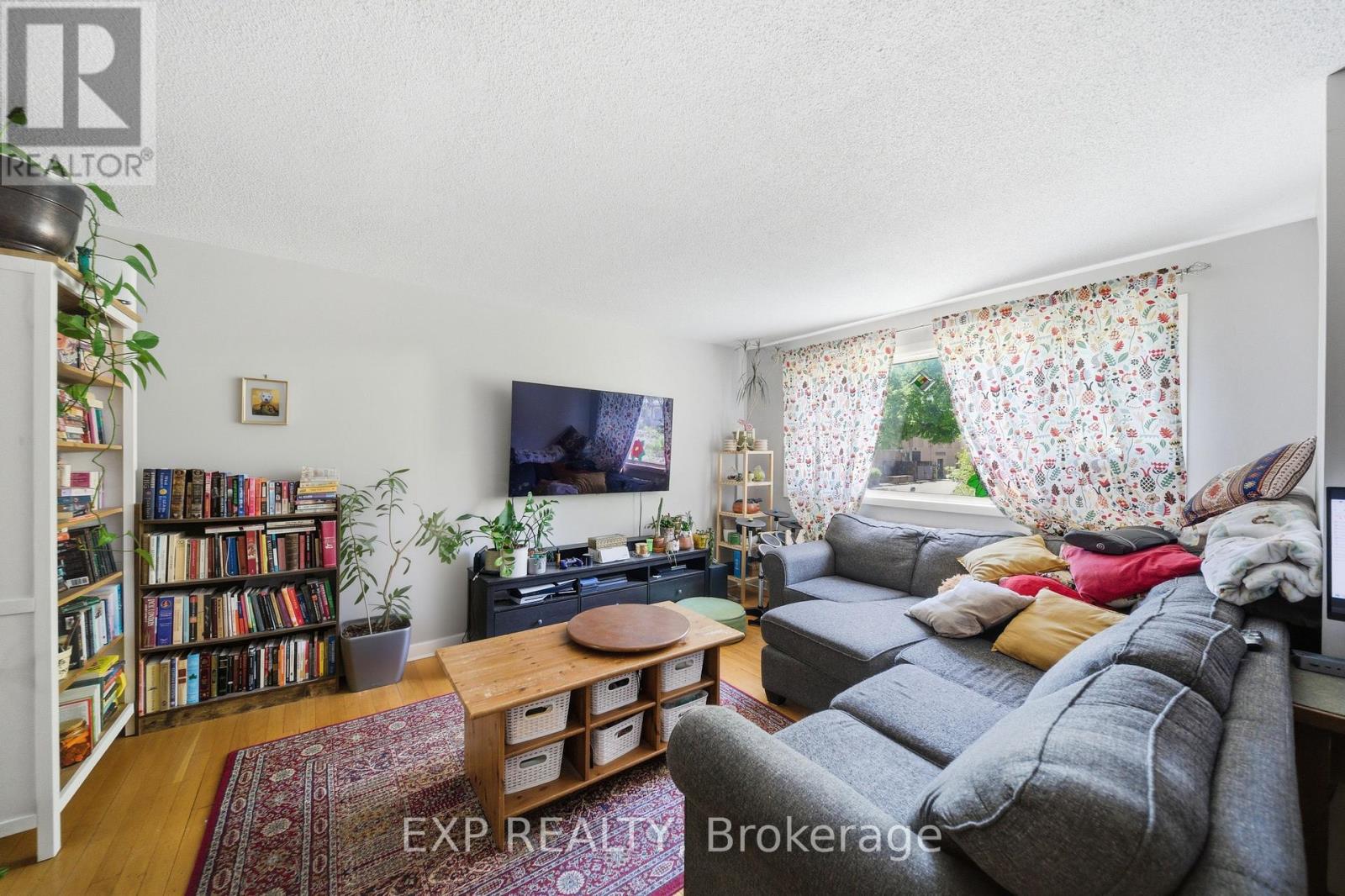649 Westview Avenue, Ottawa, Ontario K1Z 6E3 - Photo 4 - X13422934
