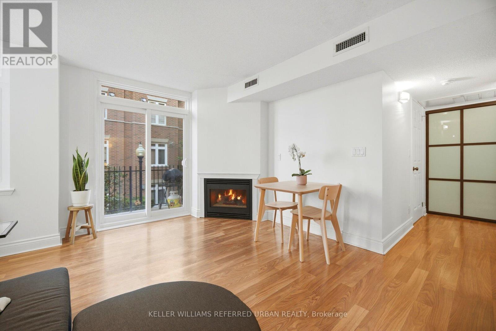 25 - 83 LILLIAN STREET, Toronto, Ontario