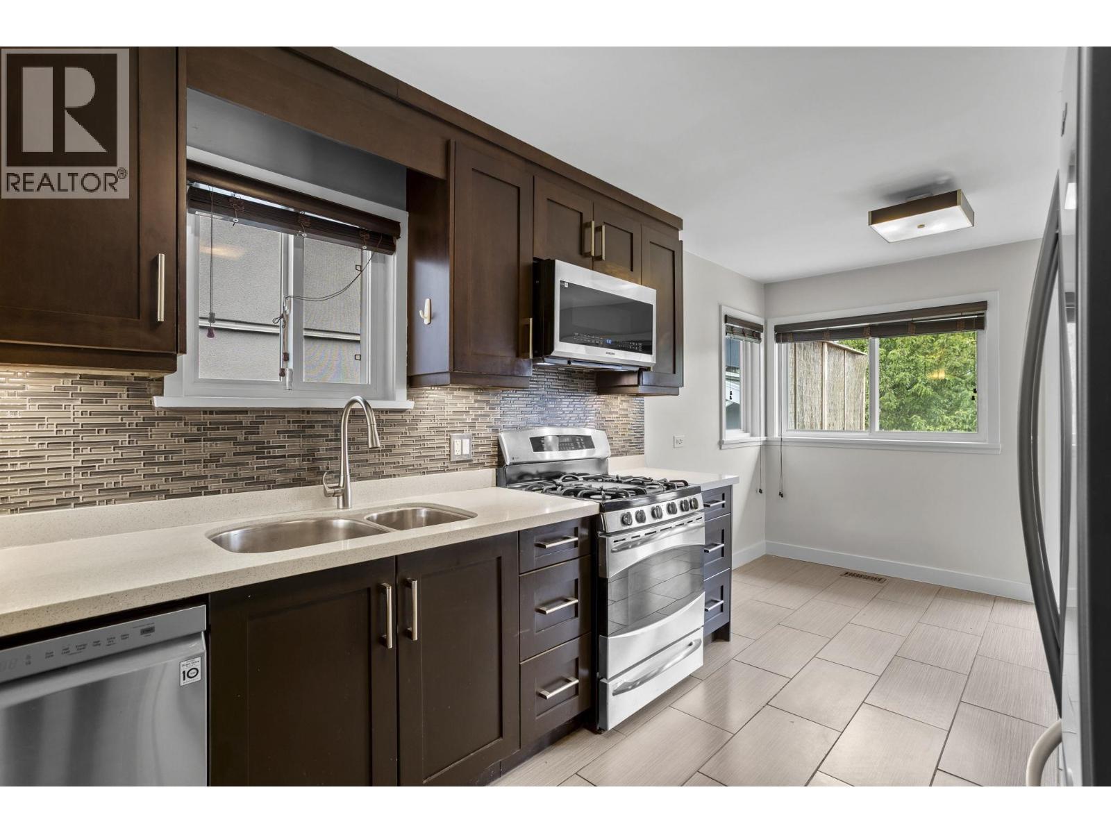 2925 Mcgill Street, Vancouver, British Columbia  V5K 1H8 - Photo 10 - R3134079