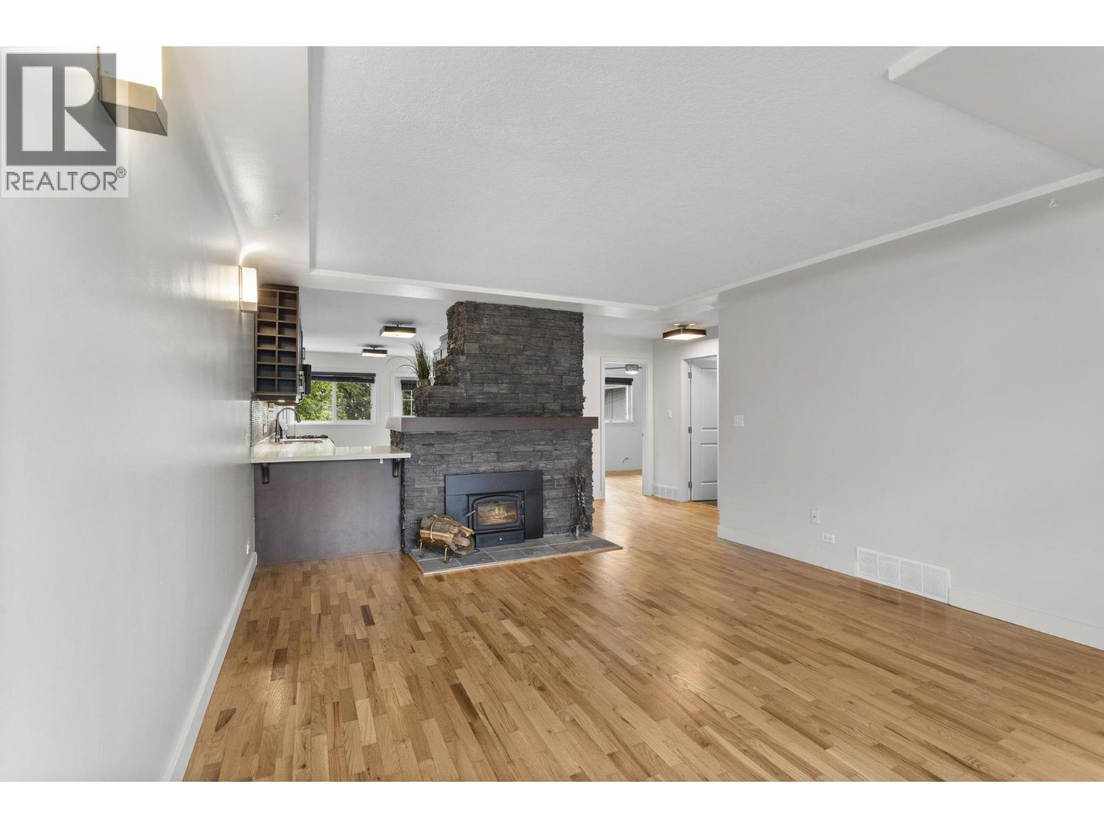 2925 Mcgill Street, Vancouver, British Columbia  V5K 1H8 - Photo 7 - R3134079