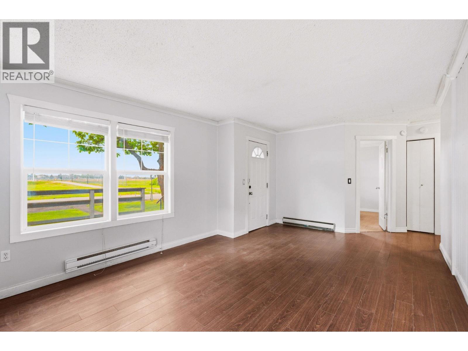 11 Catalina Crescent, Richmond, British Columbia  V7B 1C9 - Photo 5 - R3134112