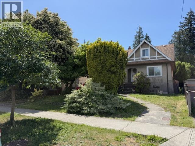 7079 WAVERLEY AVENUE, Burnaby, British Columbia