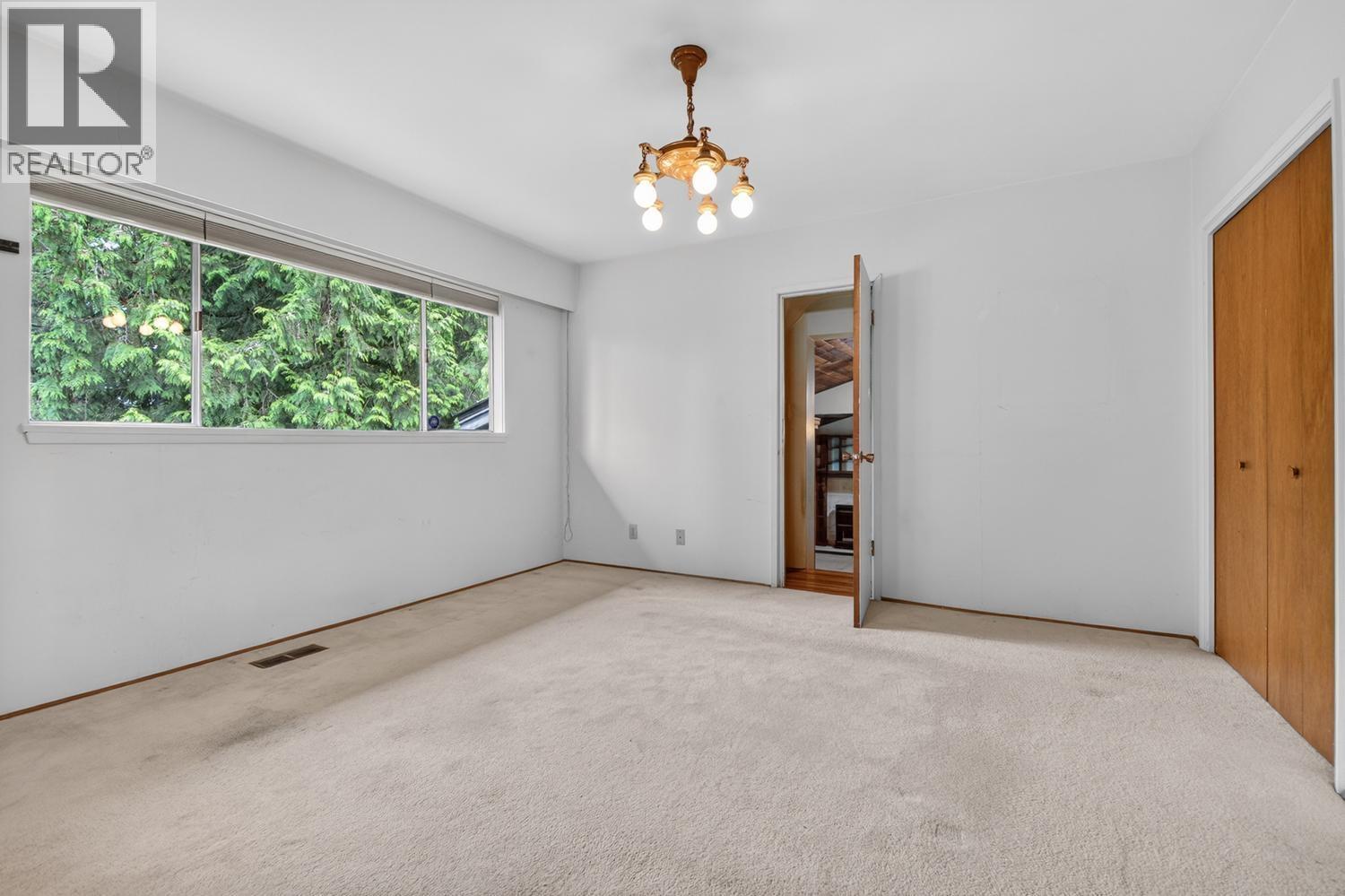 888 Seymour Drive, Coquitlam, British Columbia  V3J 6V7 - Photo 19 - R3134186