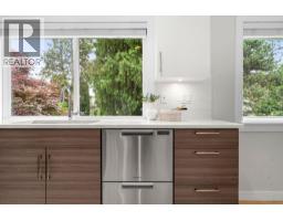 6235 ASHWORTH AVENUE, Burnaby, British Columbia