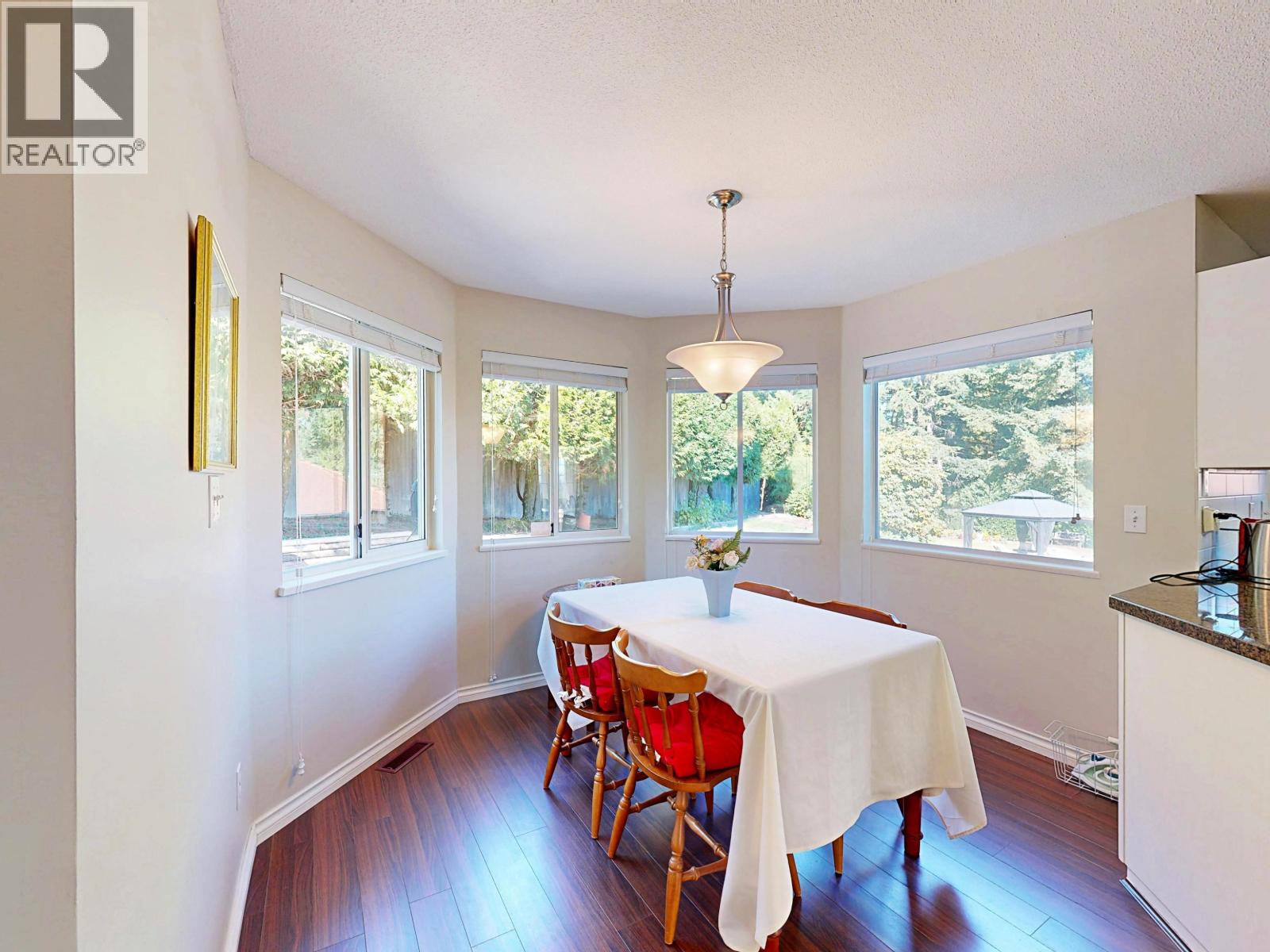 2910 Kalamalka Drive, Coquitlam, British Columbia  V3C 5Z7 - Photo 14 - R3134226