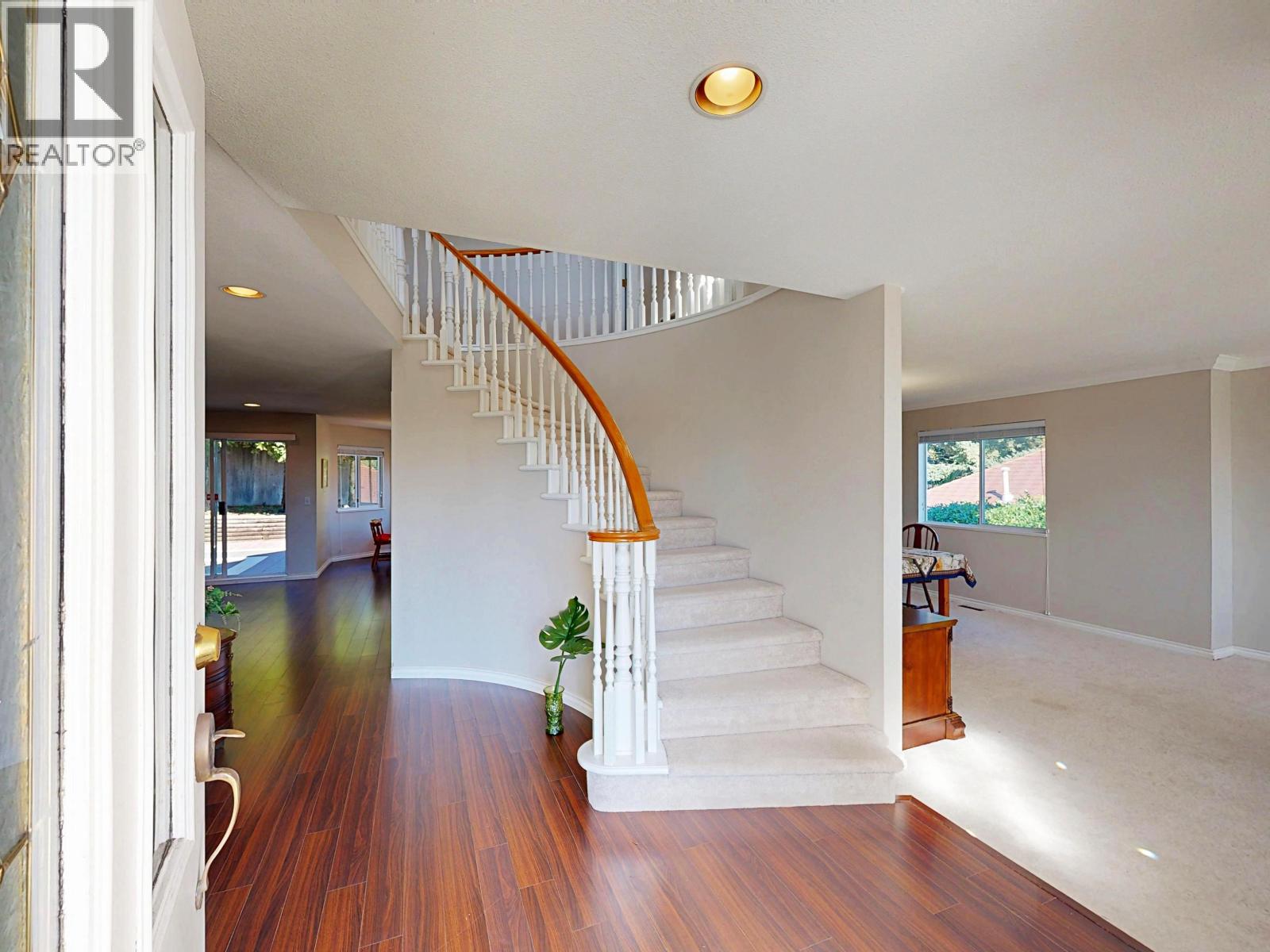 2910 Kalamalka Drive, Coquitlam, British Columbia  V3C 5Z7 - Photo 20 - R3134226
