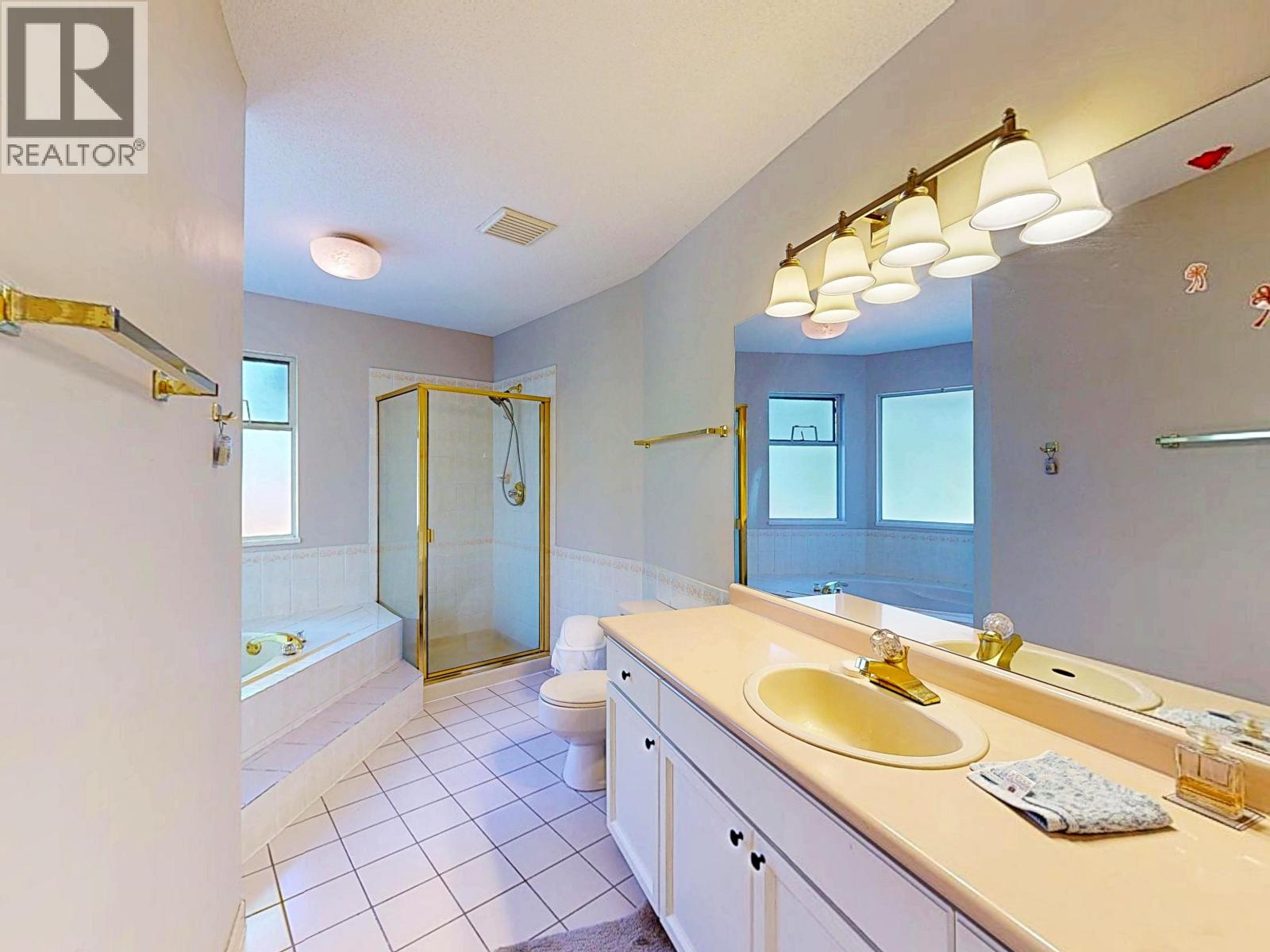 2910 Kalamalka Drive, Coquitlam, British Columbia  V3C 5Z7 - Photo 26 - R3134226