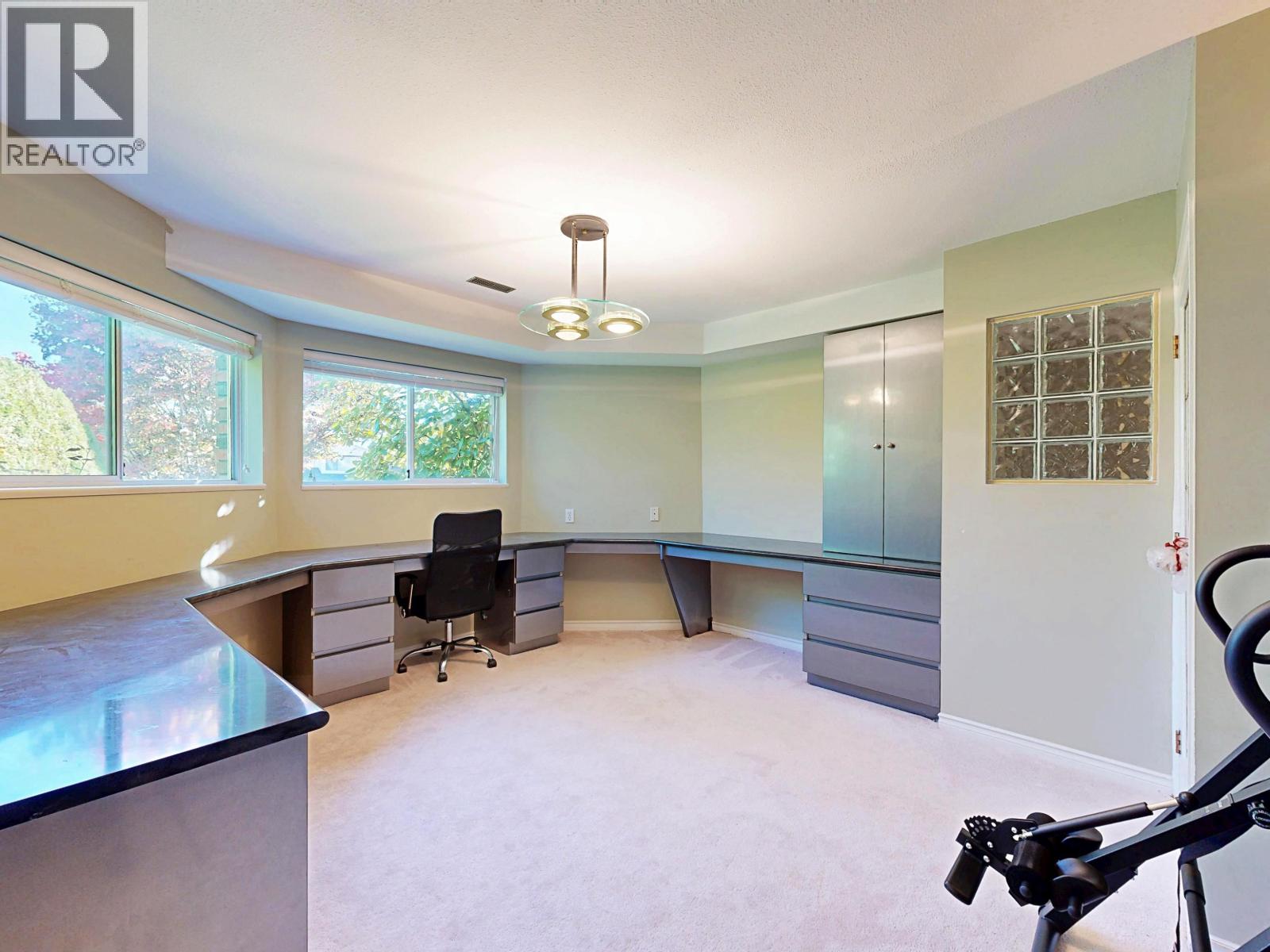 2910 Kalamalka Drive, Coquitlam, British Columbia  V3C 5Z7 - Photo 31 - R3134226