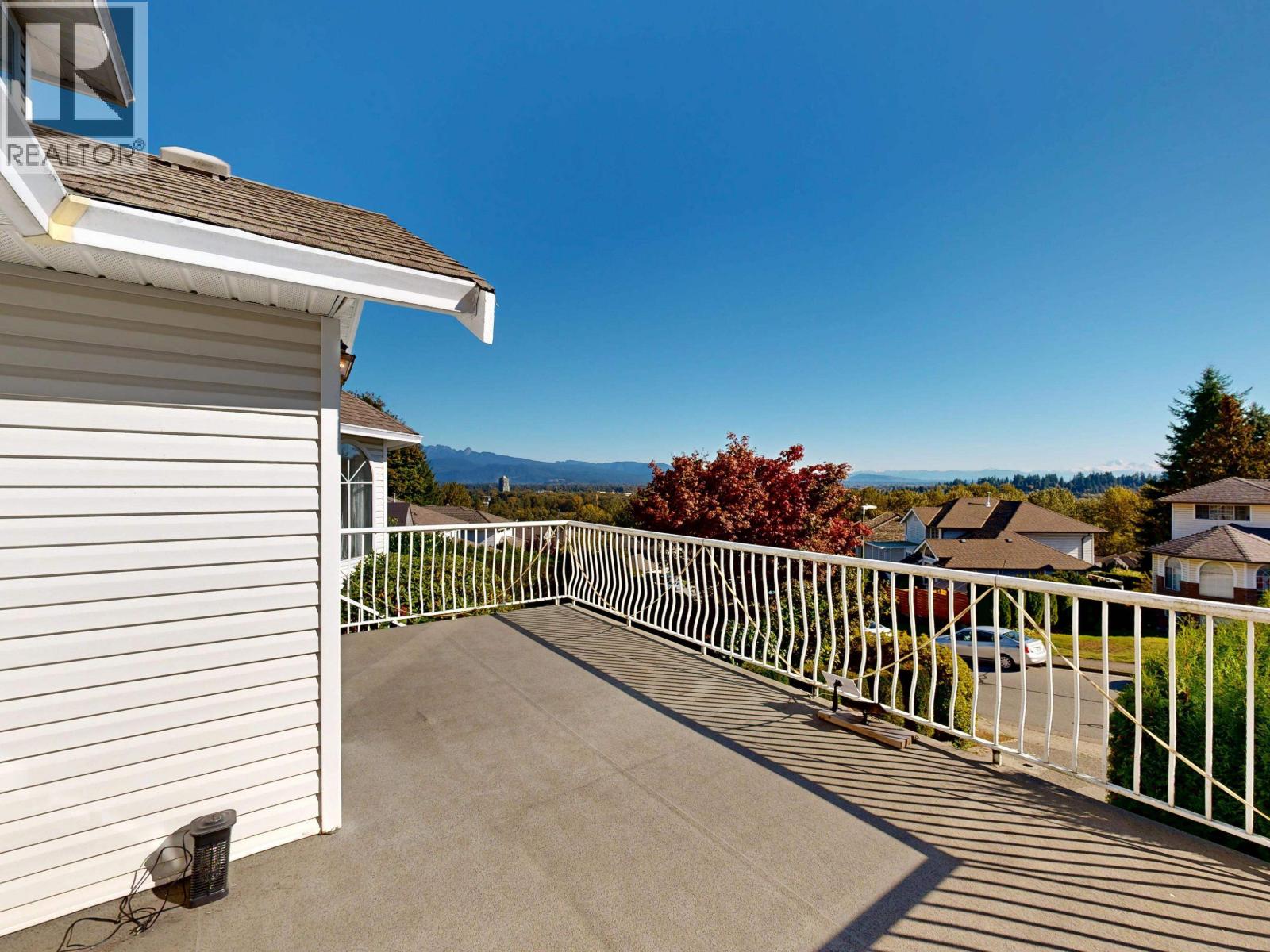 2910 Kalamalka Drive, Coquitlam, British Columbia  V3C 5Z7 - Photo 34 - R3134226