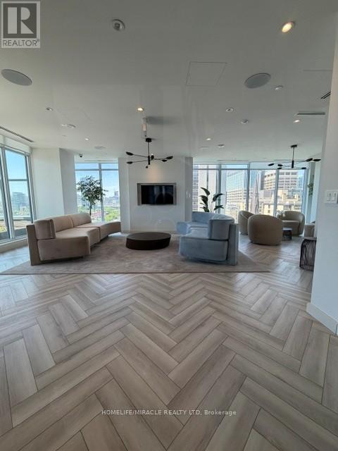 2407 - 280 Dundas Street W, Toronto, Ontario  M5T 0E3 - Photo 21 - C13422932