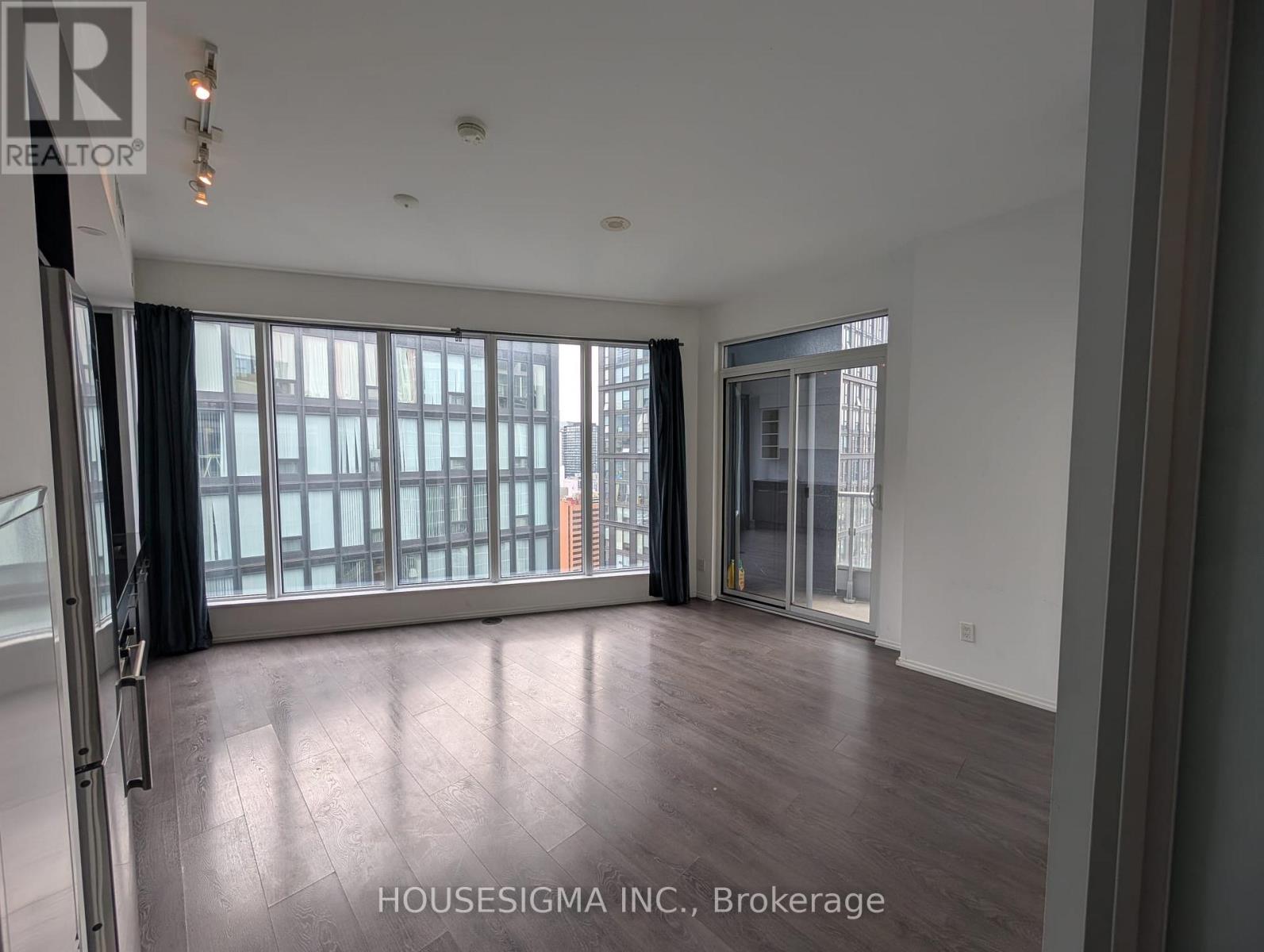 Ph 08 - 68 Shuter Street, Toronto, Ontario  M5B 1B4 - Photo 8 - C13054920
