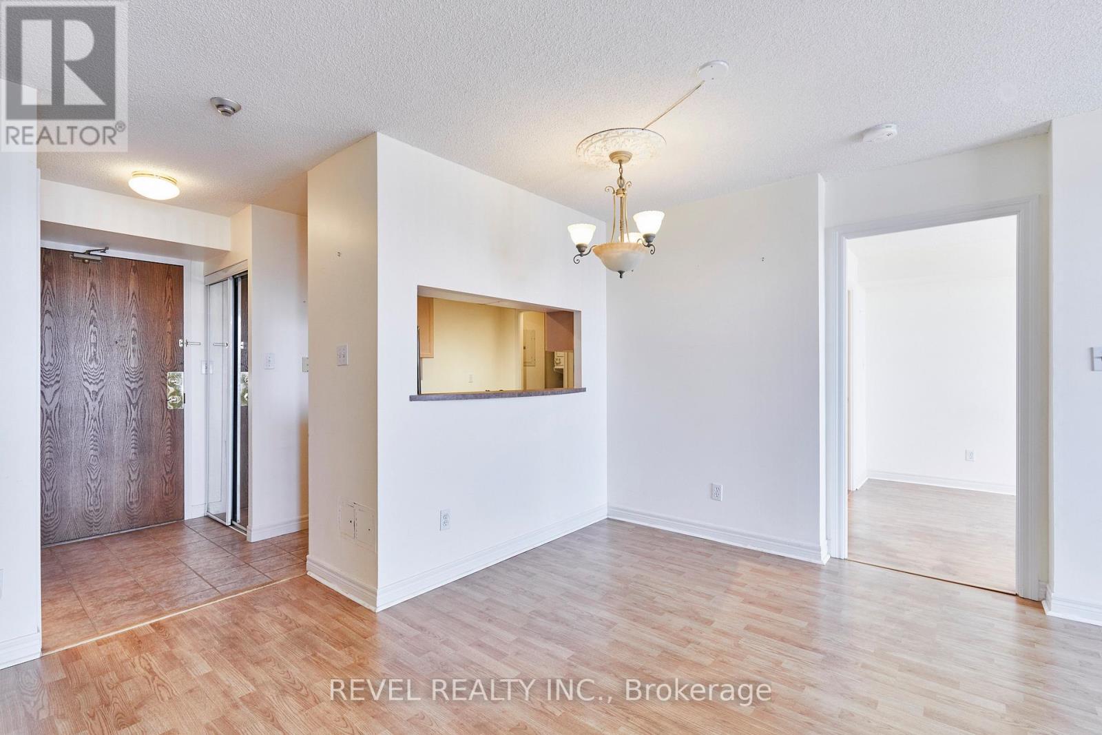 210 - 1700 Eglinton Avenue E, Toronto, Ontario  M4A 2X4 - Photo 9 - C13422622
