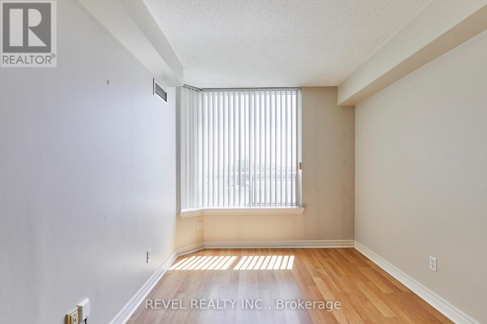 210 - 1700 Eglinton Avenue E, Toronto, Ontario  M4A 2X4 - Photo 6 - C13422622