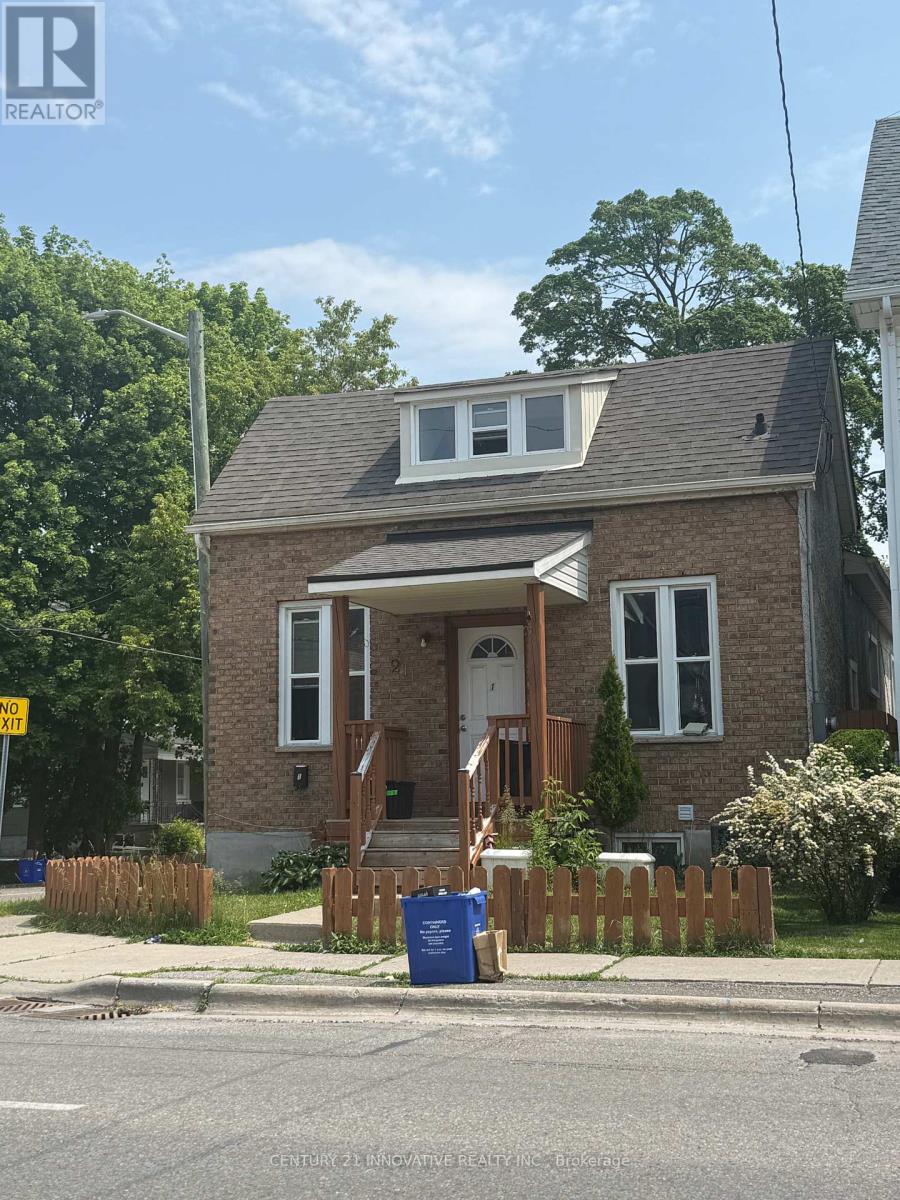 211 ALBERT STREET, Oshawa, Ontario