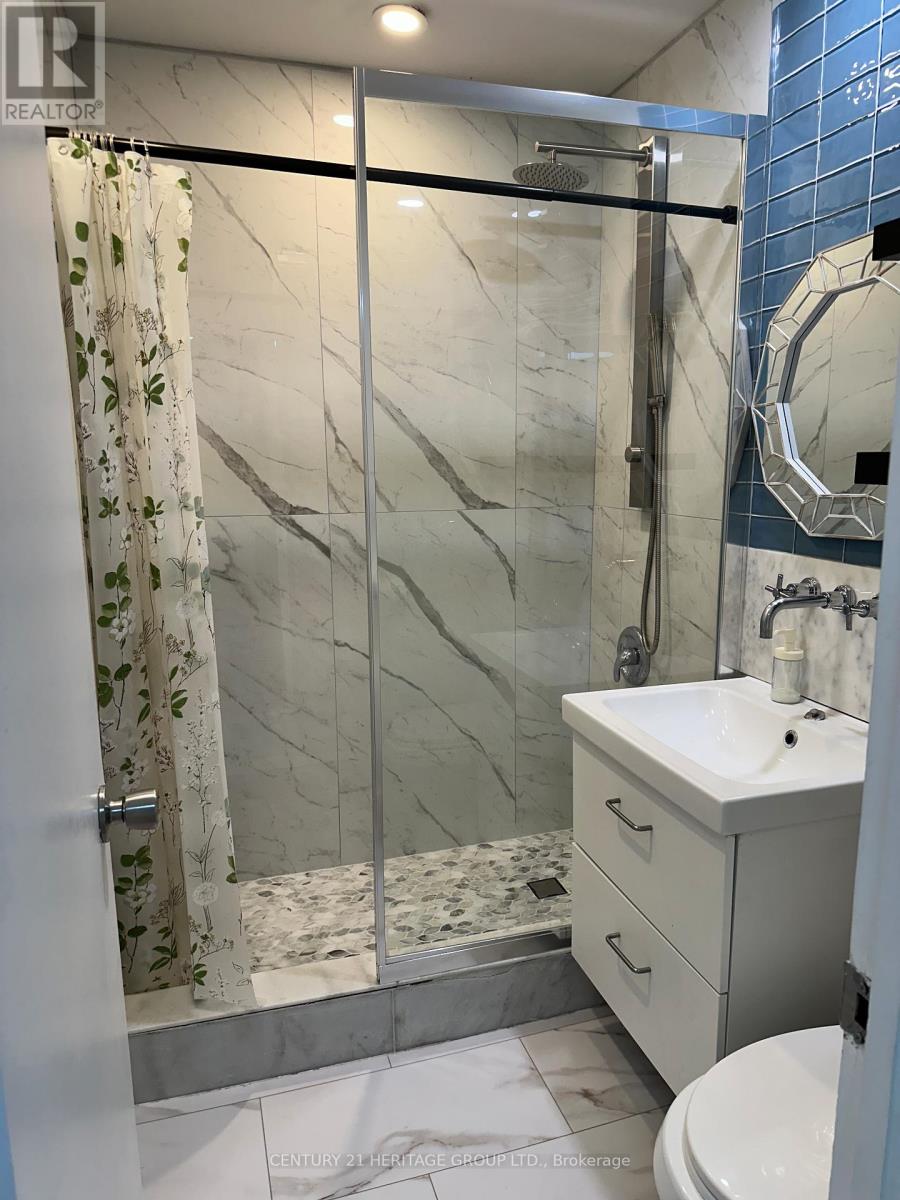 127 Harding Boulevard, Richmond Hill, Ontario L4C 1S9 - Photo 5 - N13417358