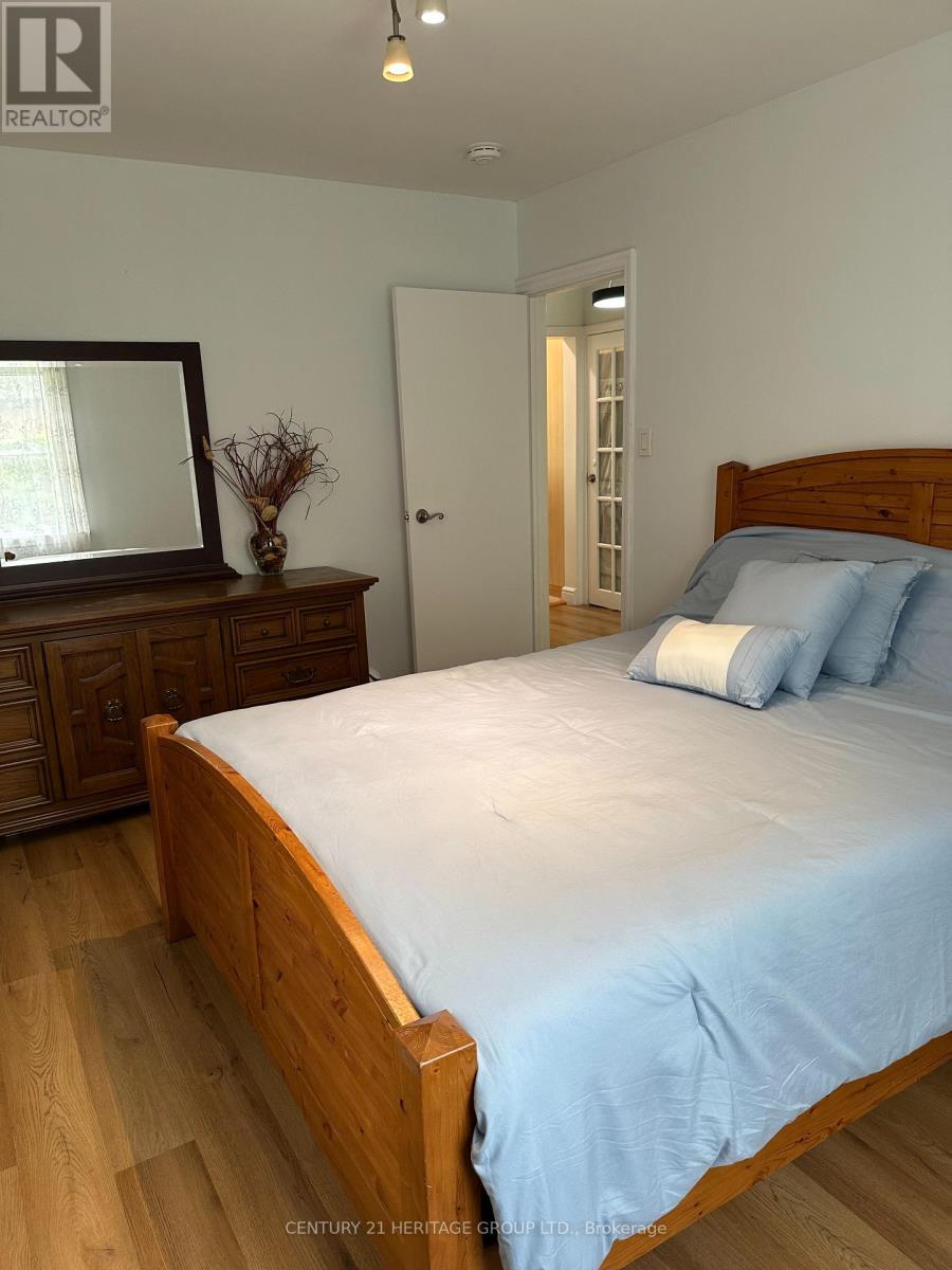 127 Harding Boulevard, Richmond Hill, Ontario L4C 1S9 - Photo 4 - N13417358