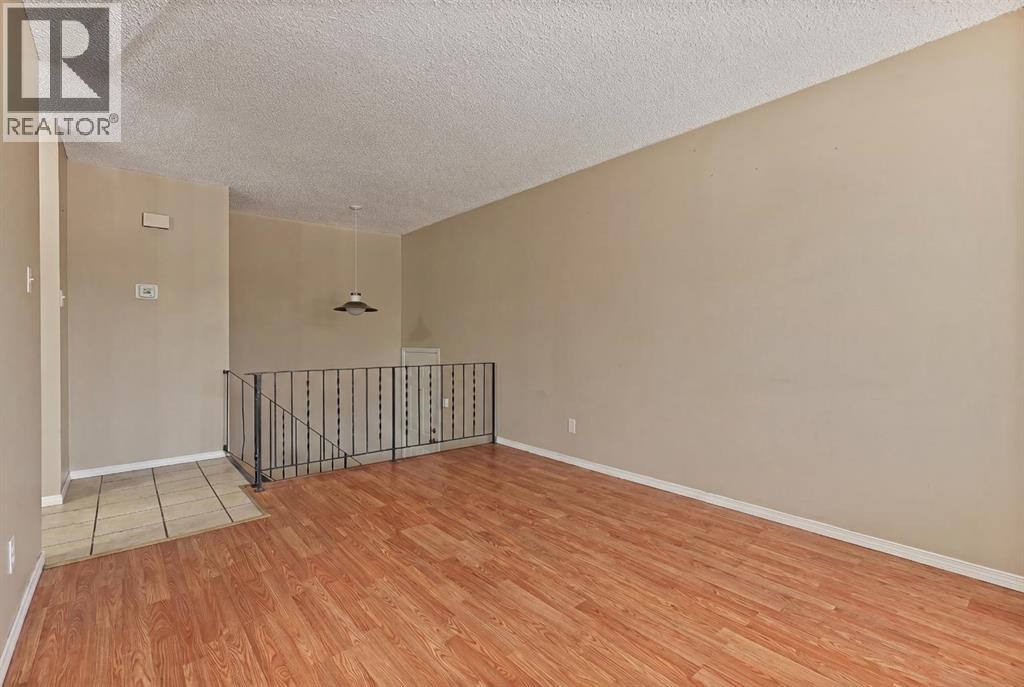 35, 5 Acadia Road W, Lethbridge, Alberta  T1K 4C1 - Photo 5 - A2319104