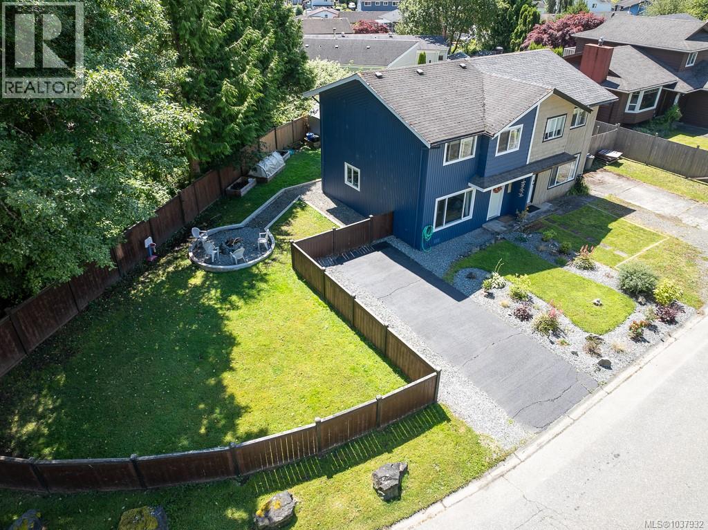 A 9477 Scott St, Port Hardy, British Columbia