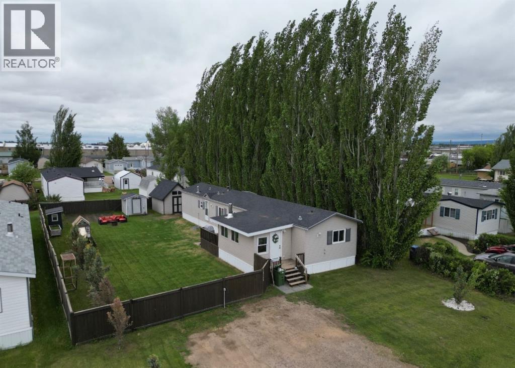 10509 102a Street, La Crete, Alberta  T0H 2H0 - Photo 35 - A2318885