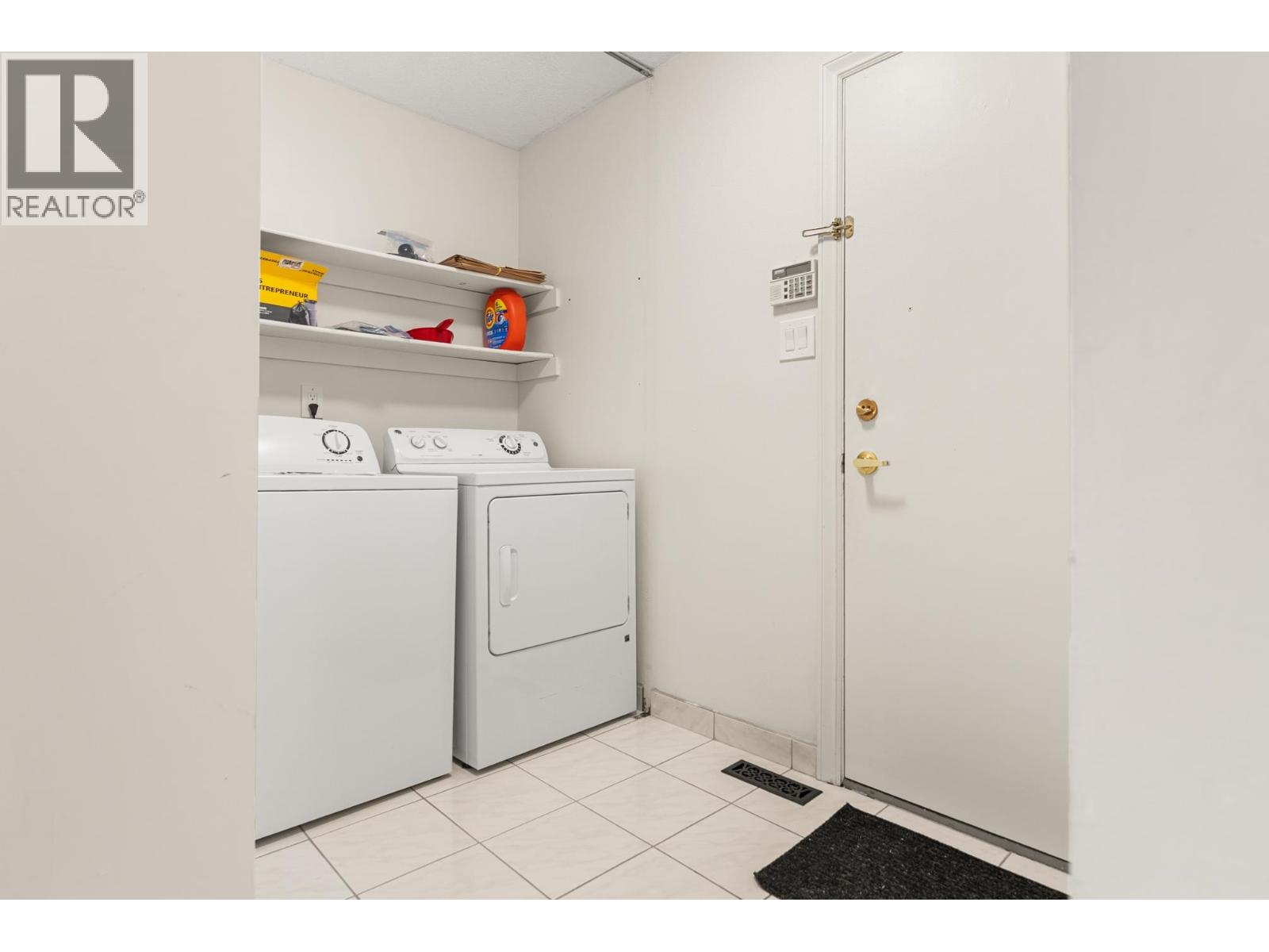 9566 Pickering Drive, Richmond, British Columbia  V7E 4Y3 - Photo 24 - R3133571