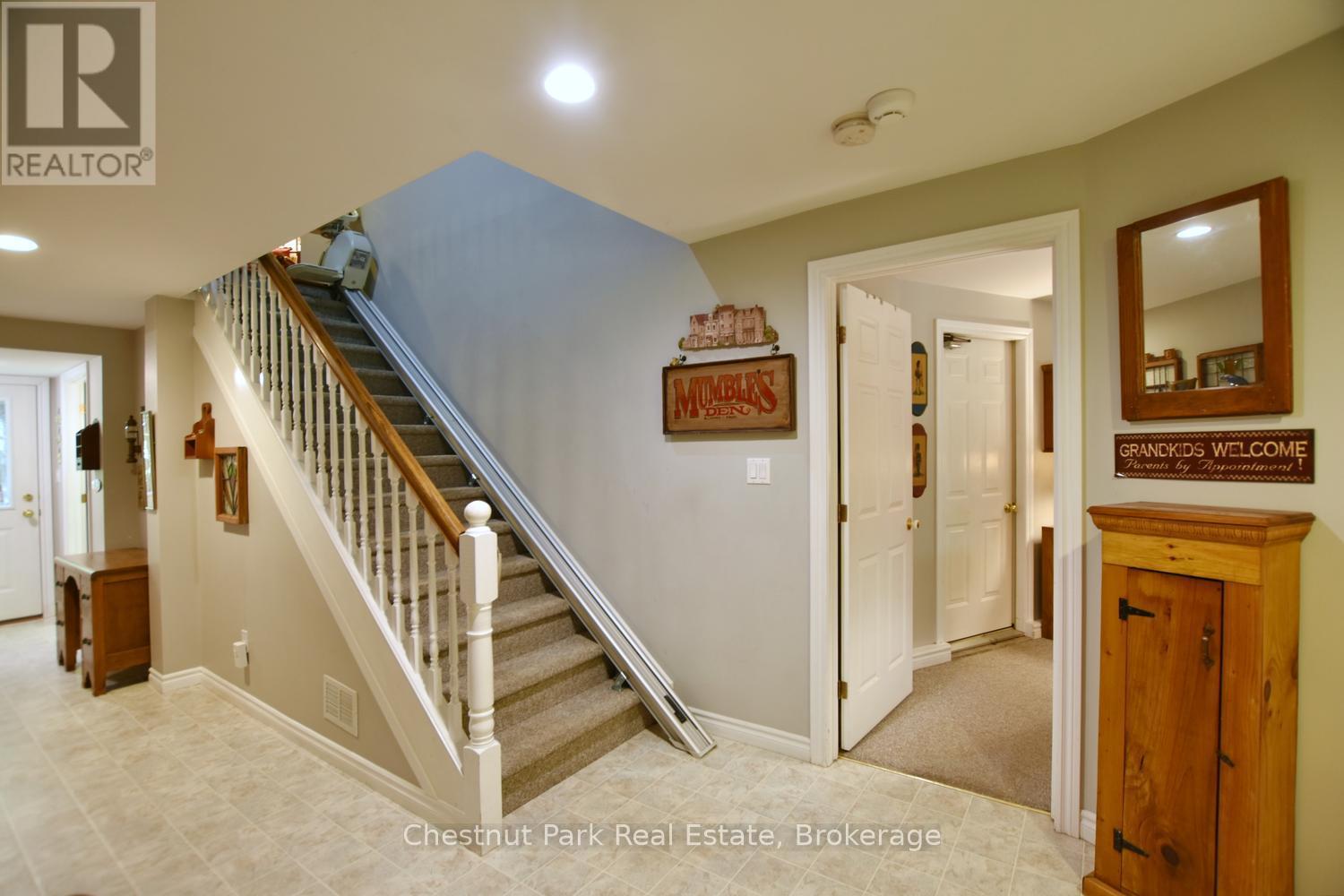 134 Lakewood Drive, Blue Mountains, Ontario  N0H 1J0 - Photo 15 - X13422364