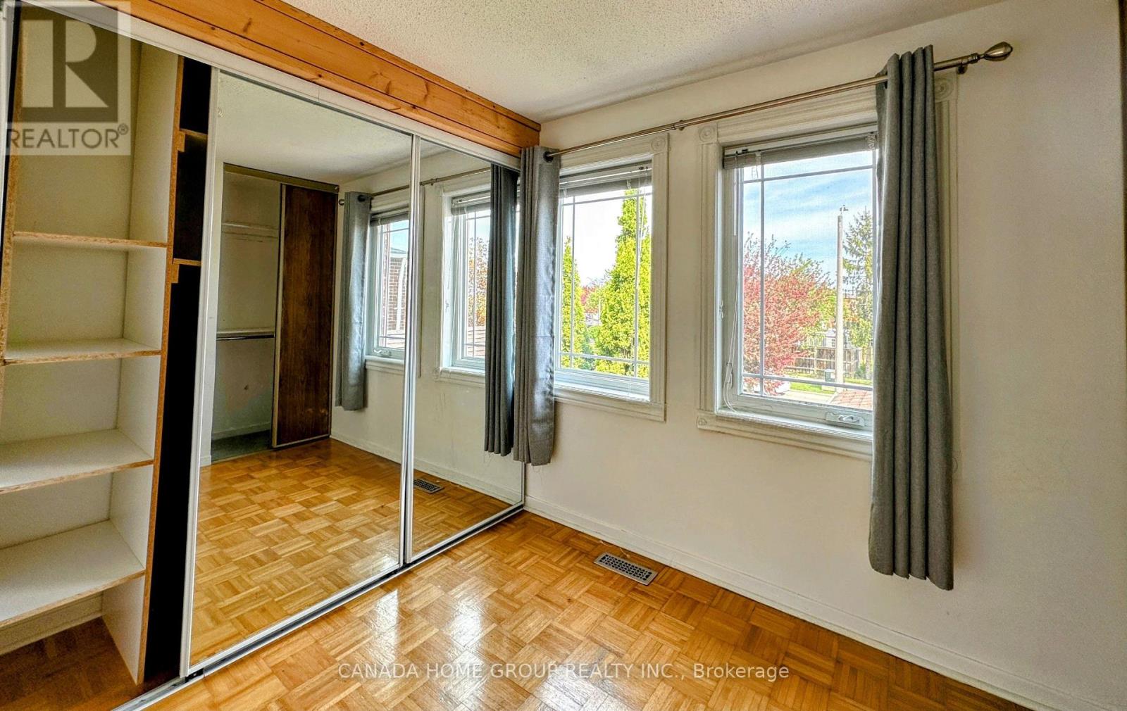 303 Riel Drive, Mississauga (Fairview), Ontario  L5B 3K1 - Photo 22 - W13422860