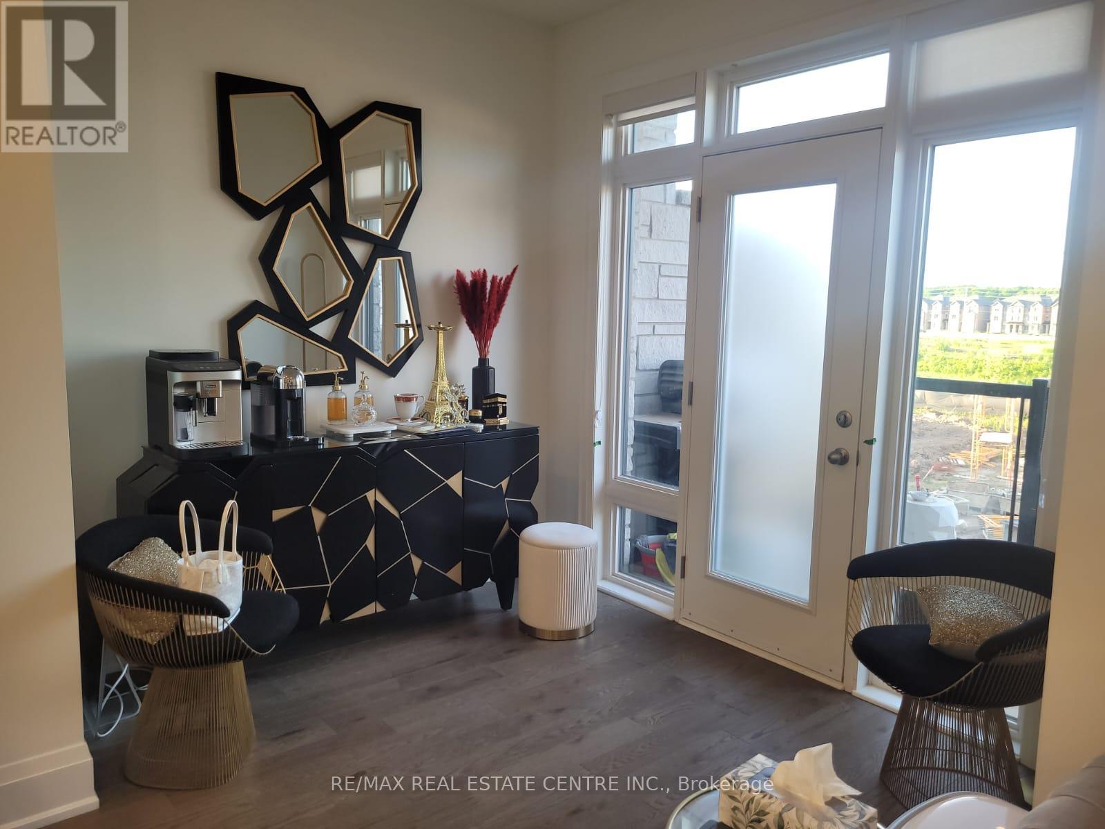3294 Umar Avenue, Oakville, Ontario  L6M 4K1 - Photo 11 - W13422890