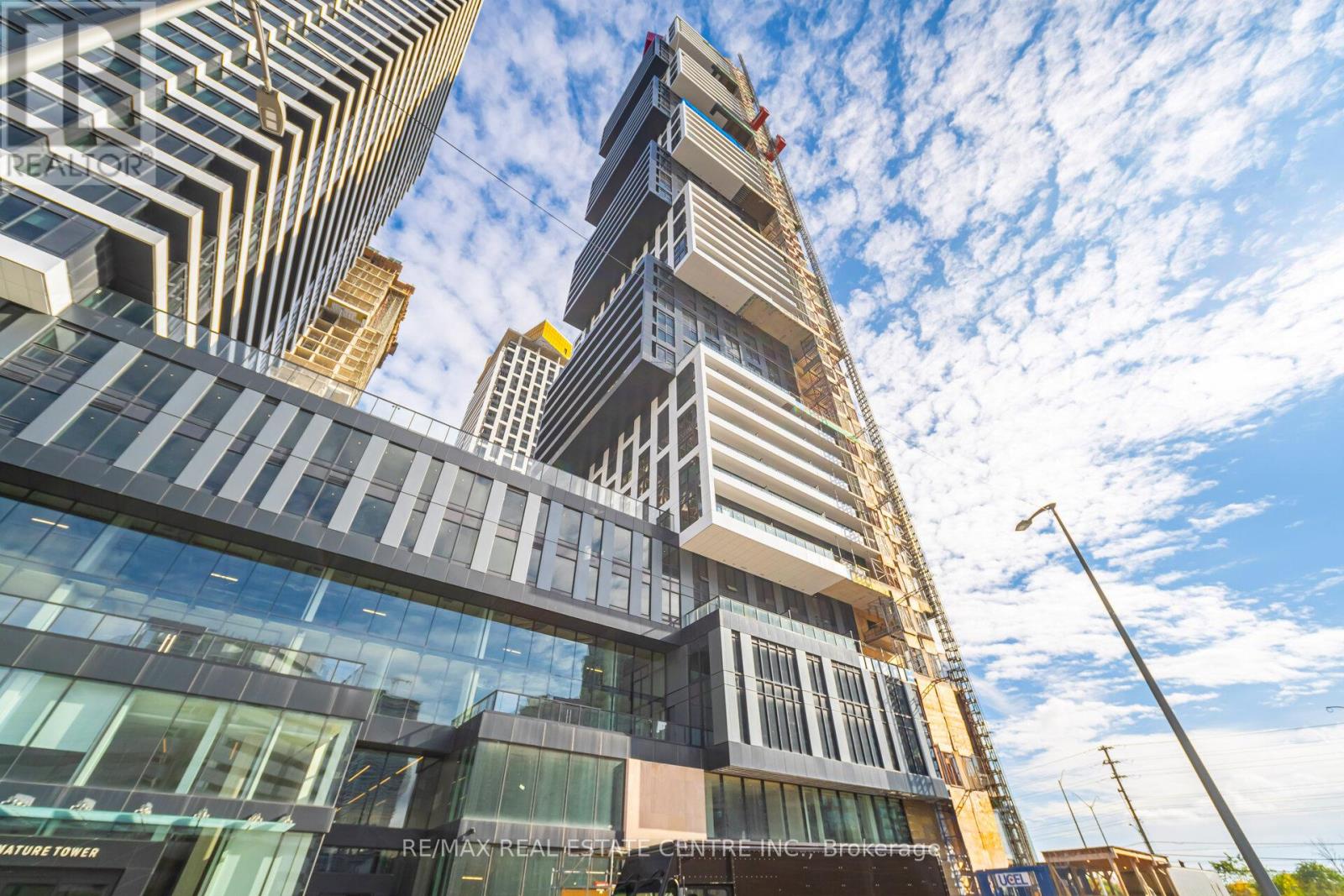 2404 - 4015 THE EXCHANGE, Mississauga, Ontario