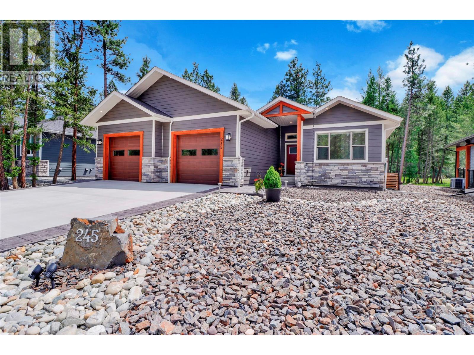 245 Shadow Mountain Boulevard, Cranbrook, British Columbia
