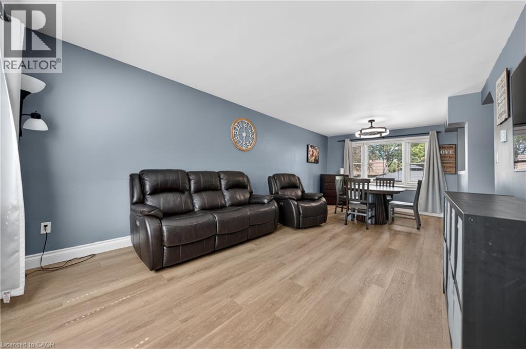 797 Bayswater Street, Woodstock, Ontario N4S 5K6 - Photo 7 - 40837548