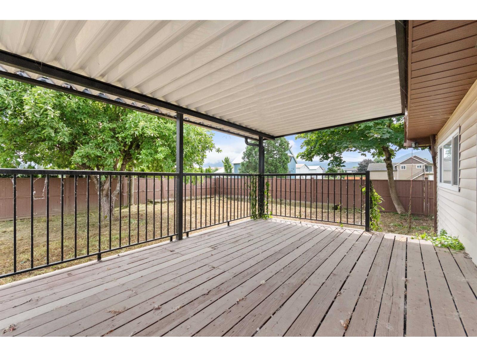 7526 Lickman Road, Sardis West Vedder, Sardis - Greendale, British Columbia  V2R 4A7 - Photo 24 - R3134134