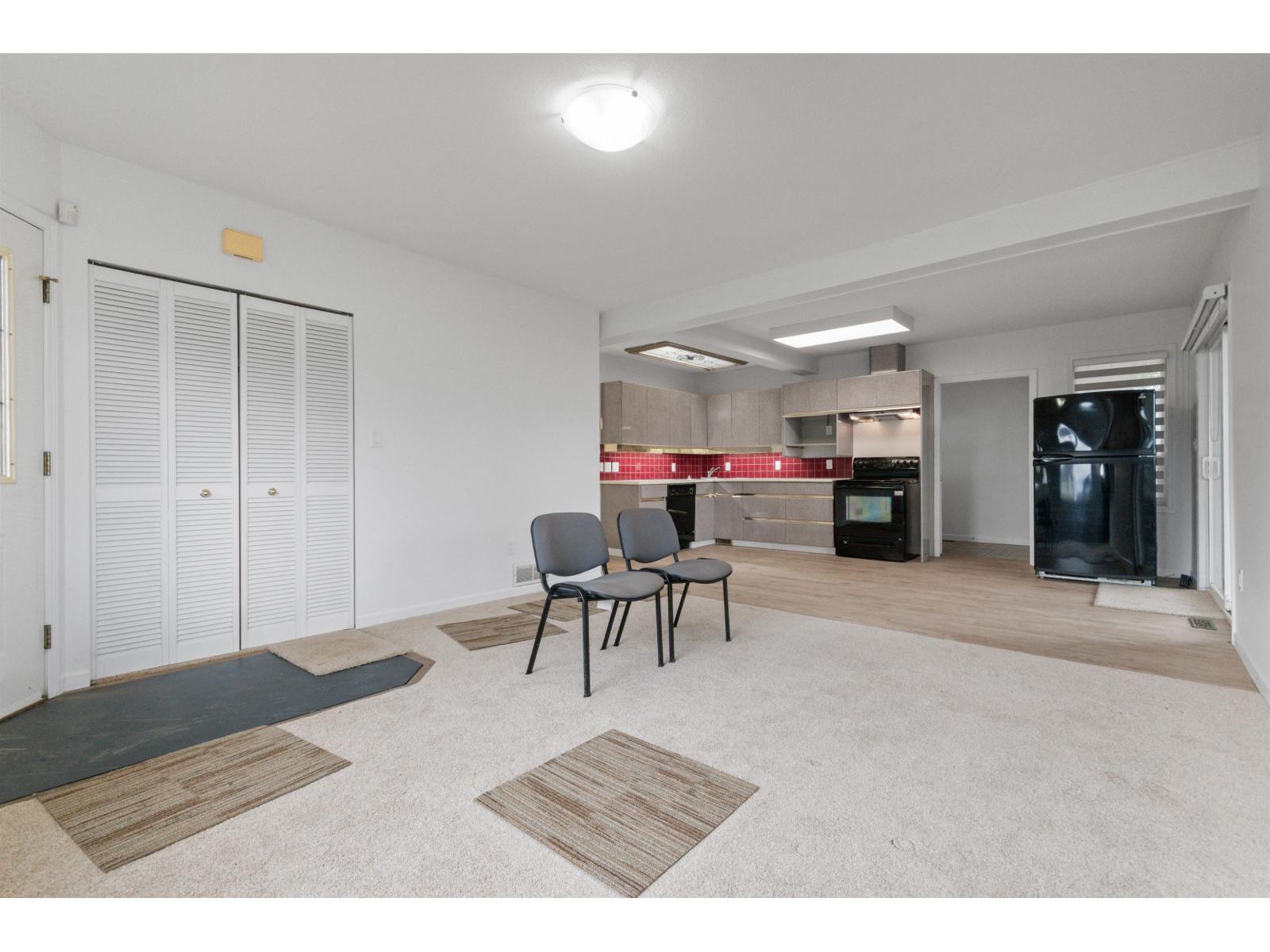7526 Lickman Road, Sardis West Vedder, Sardis - Greendale, British Columbia  V2R 4A7 - Photo 3 - R3134134