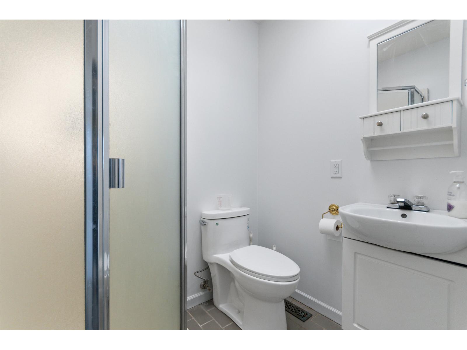 7526 Lickman Road, Sardis West Vedder, Sardis - Greendale, British Columbia  V2R 4A7 - Photo 17 - R3134134