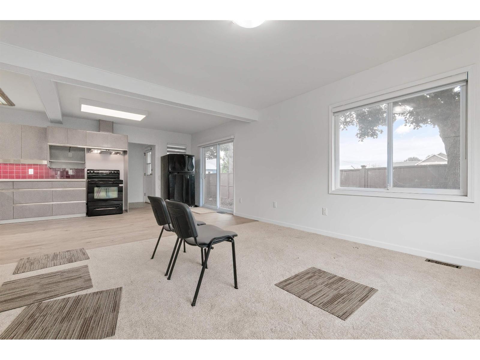 7526 Lickman Road, Sardis West Vedder, Sardis - Greendale, British Columbia  V2R 4A7 - Photo 4 - R3134134