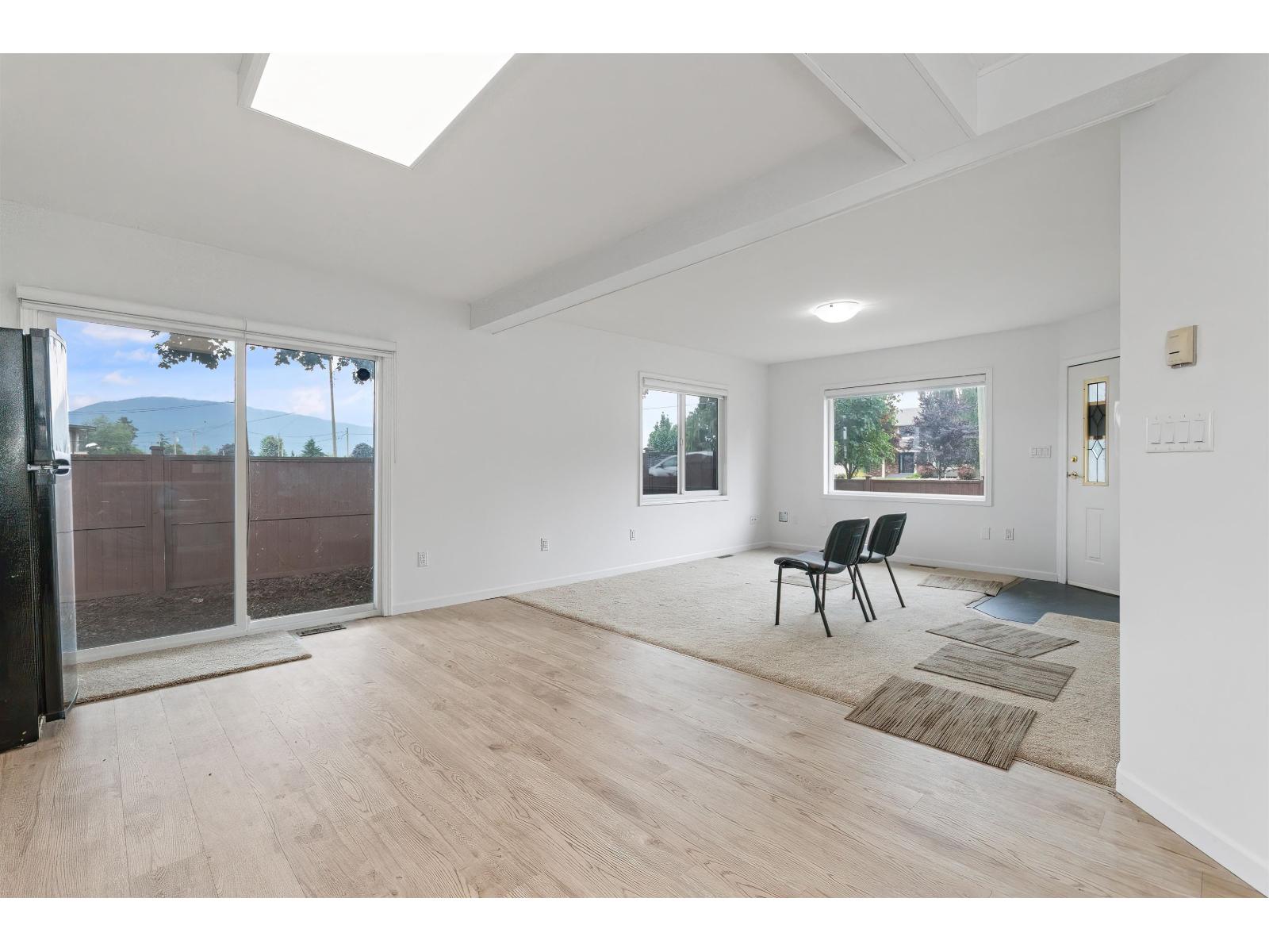 7526 Lickman Road, Sardis West Vedder, Sardis - Greendale, British Columbia  V2R 4A7 - Photo 10 - R3134134