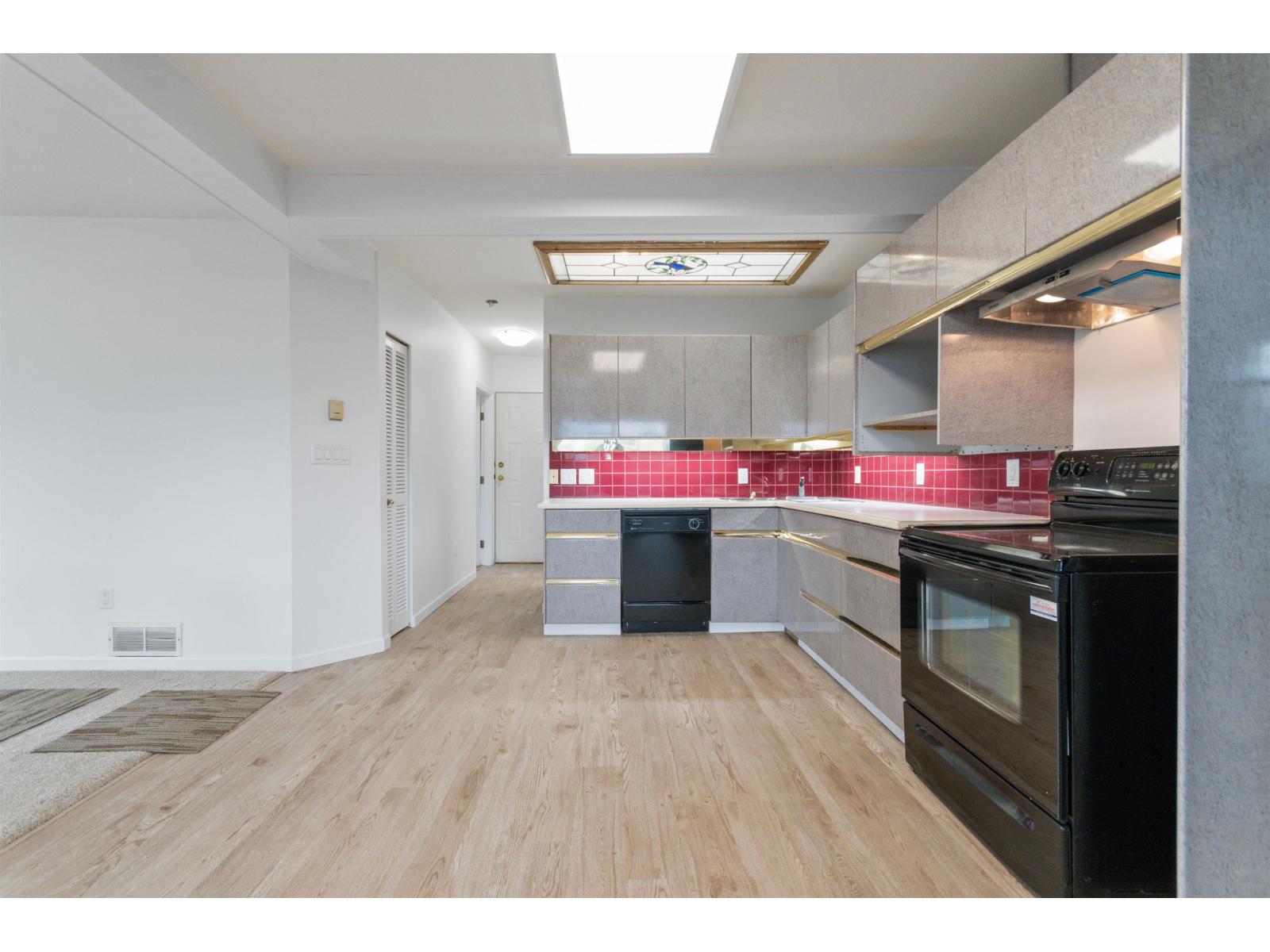 7526 Lickman Road, Sardis West Vedder, Sardis - Greendale, British Columbia  V2R 4A7 - Photo 6 - R3134134
