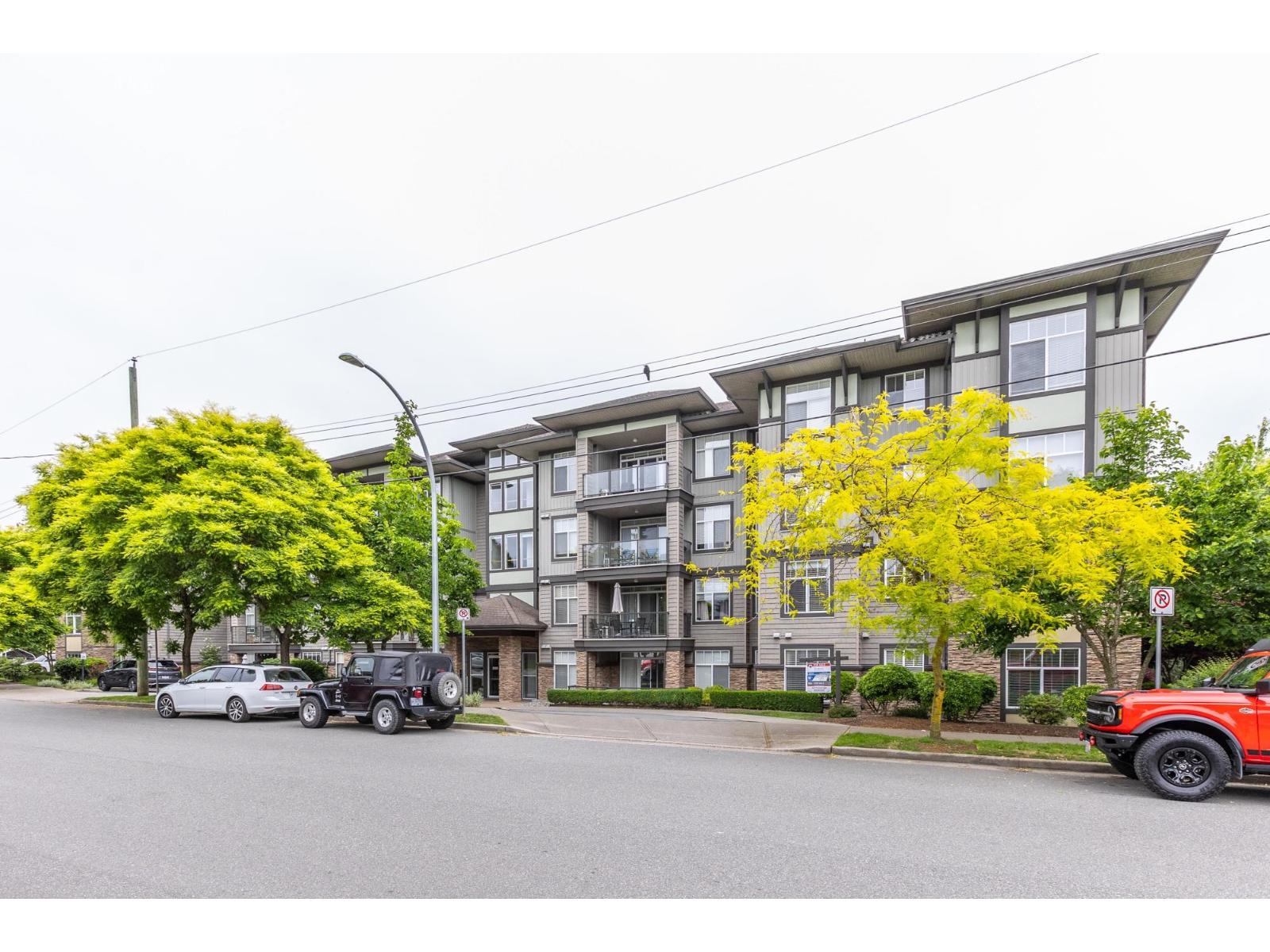 110 2068 SANDALWOOD CRESCENT