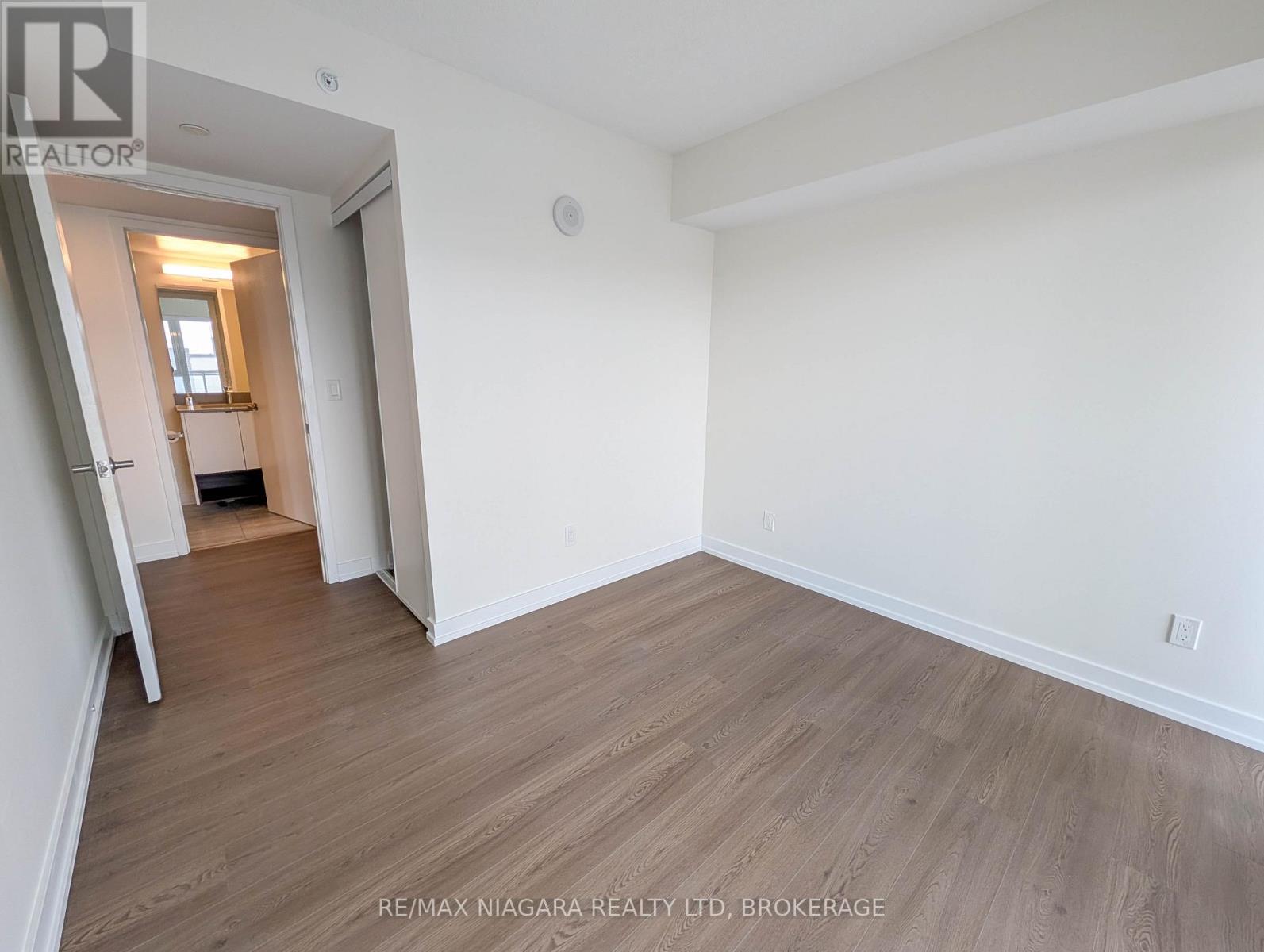 B430 - 1119 Cooke Boulevard, Burlington, Ontario  L7T 0C7 - Photo 12 - W13422964