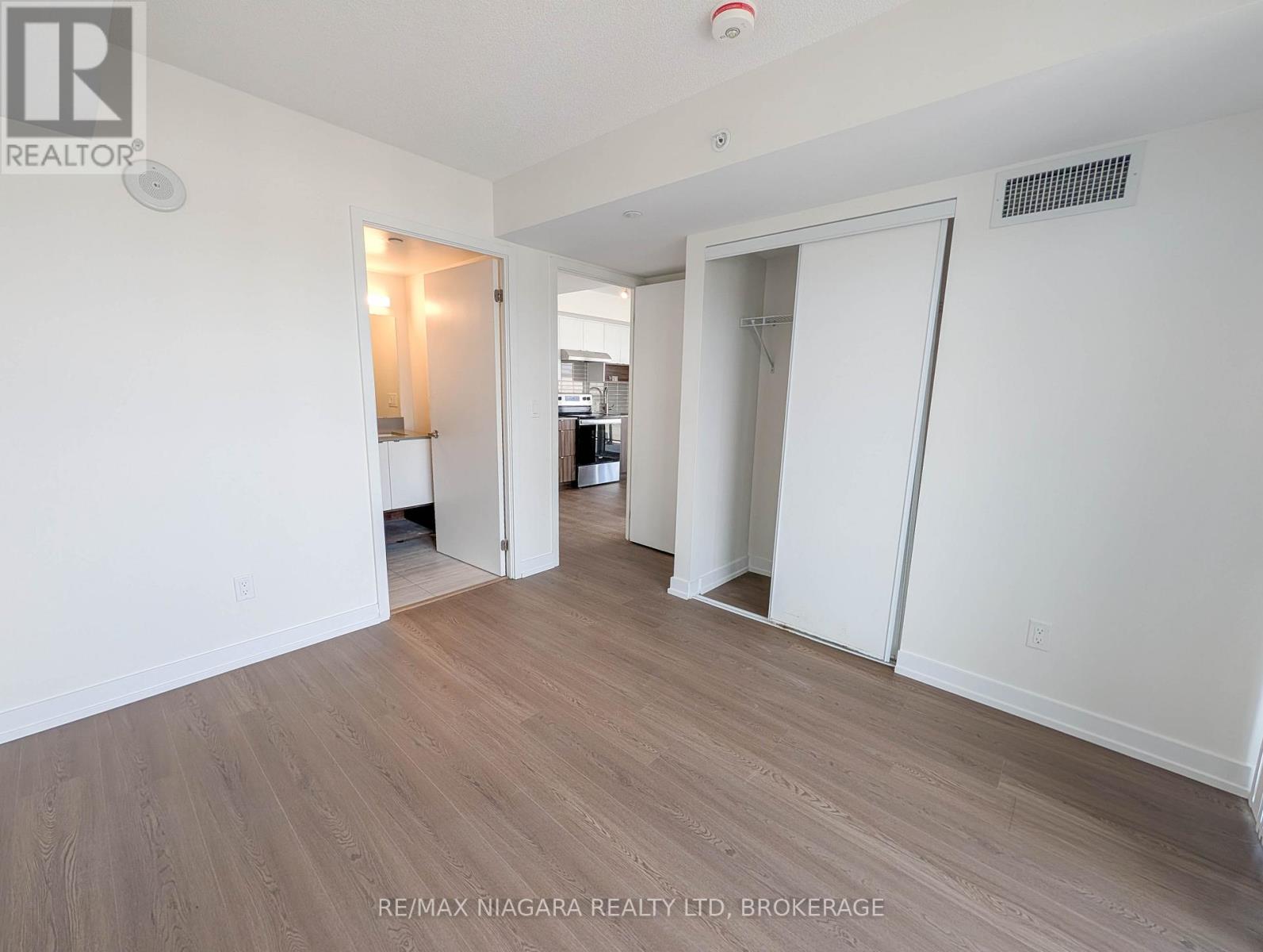 B430 - 1119 Cooke Boulevard, Burlington, Ontario  L7T 0C7 - Photo 14 - W13422964