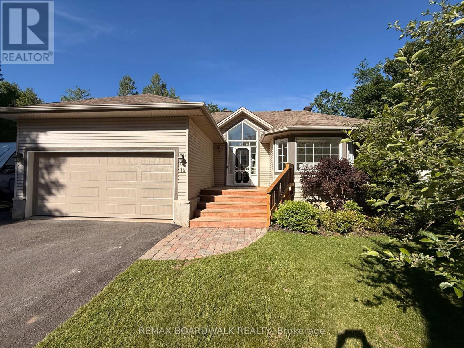 15 BIRCH DRIVE, North Grenville, Ontario