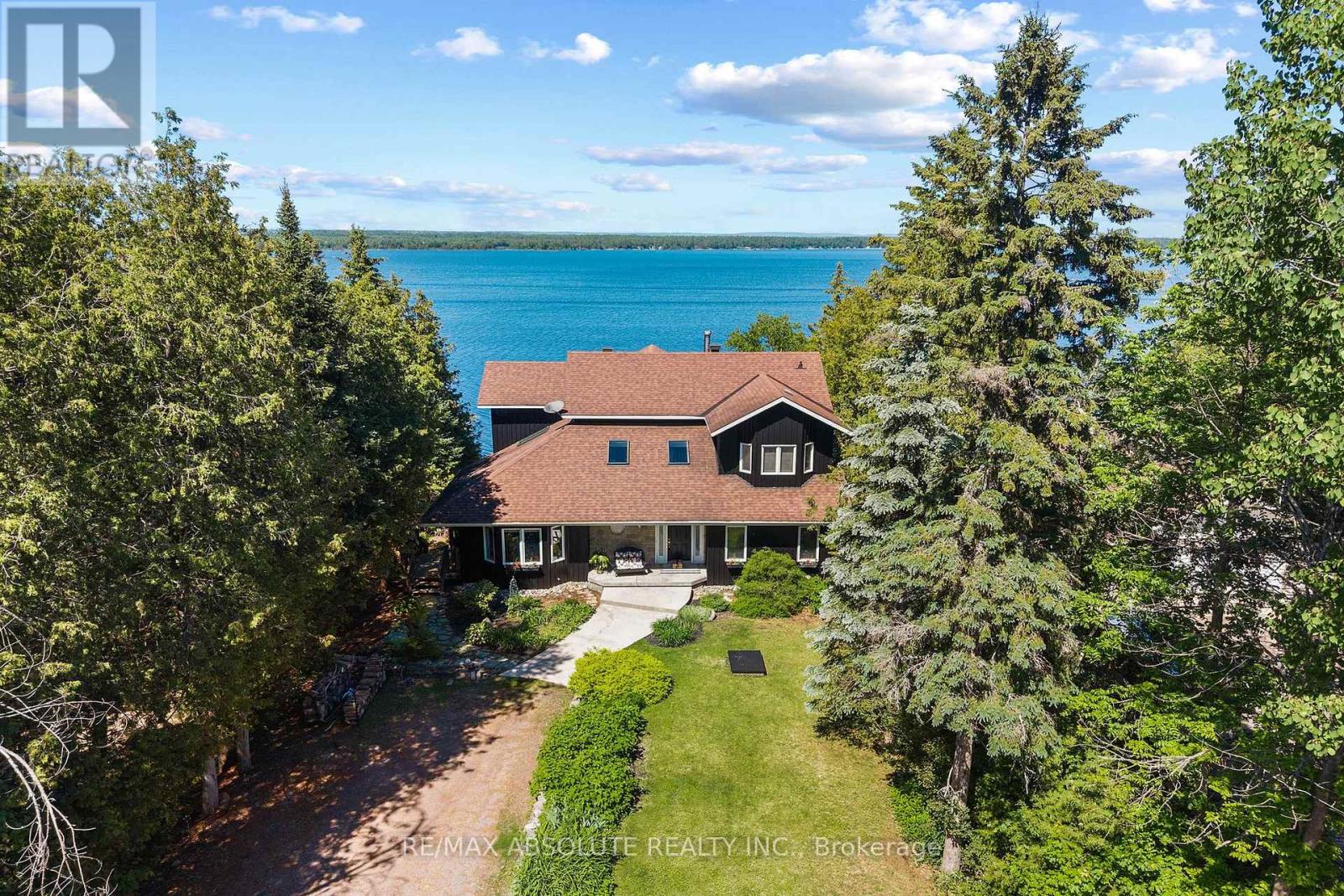 39 MCNEILL ROAD, McNab/Braeside, Ontario