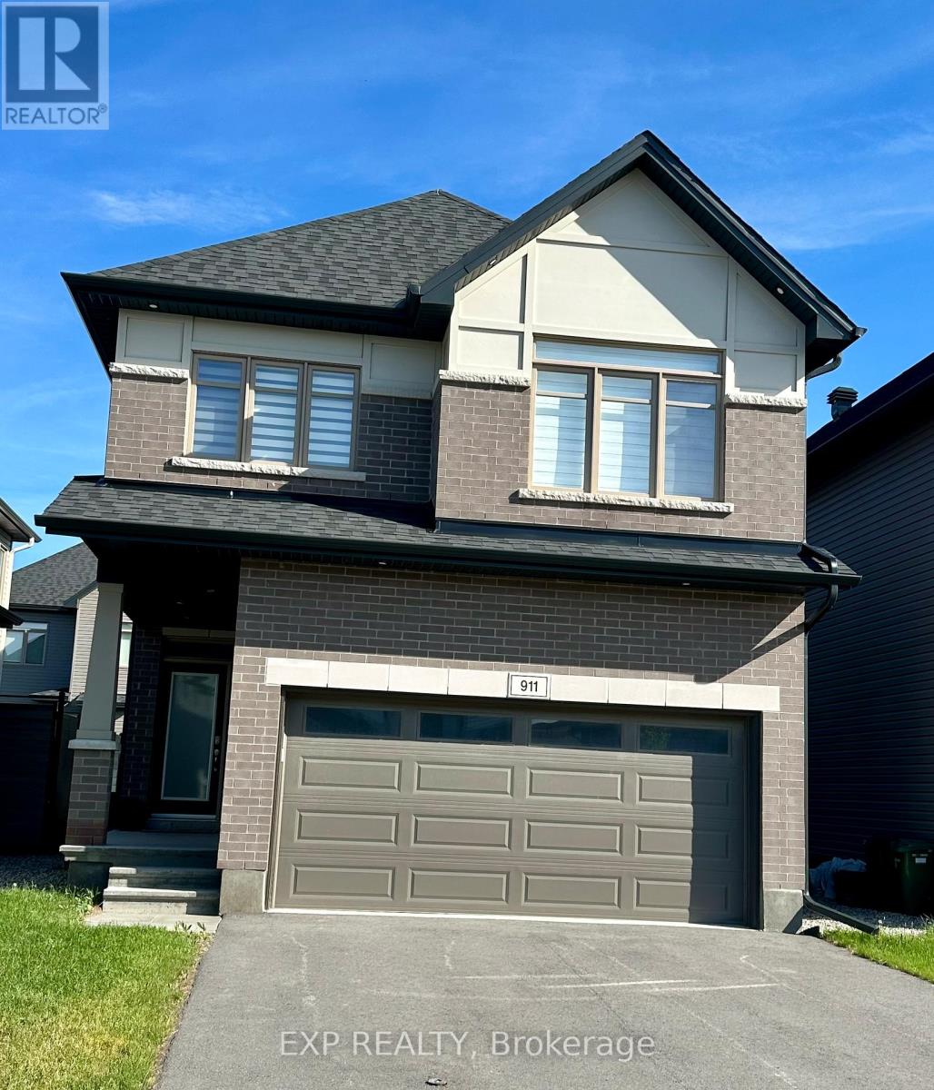 911 DUXBURY LANE, Ottawa, Ontario