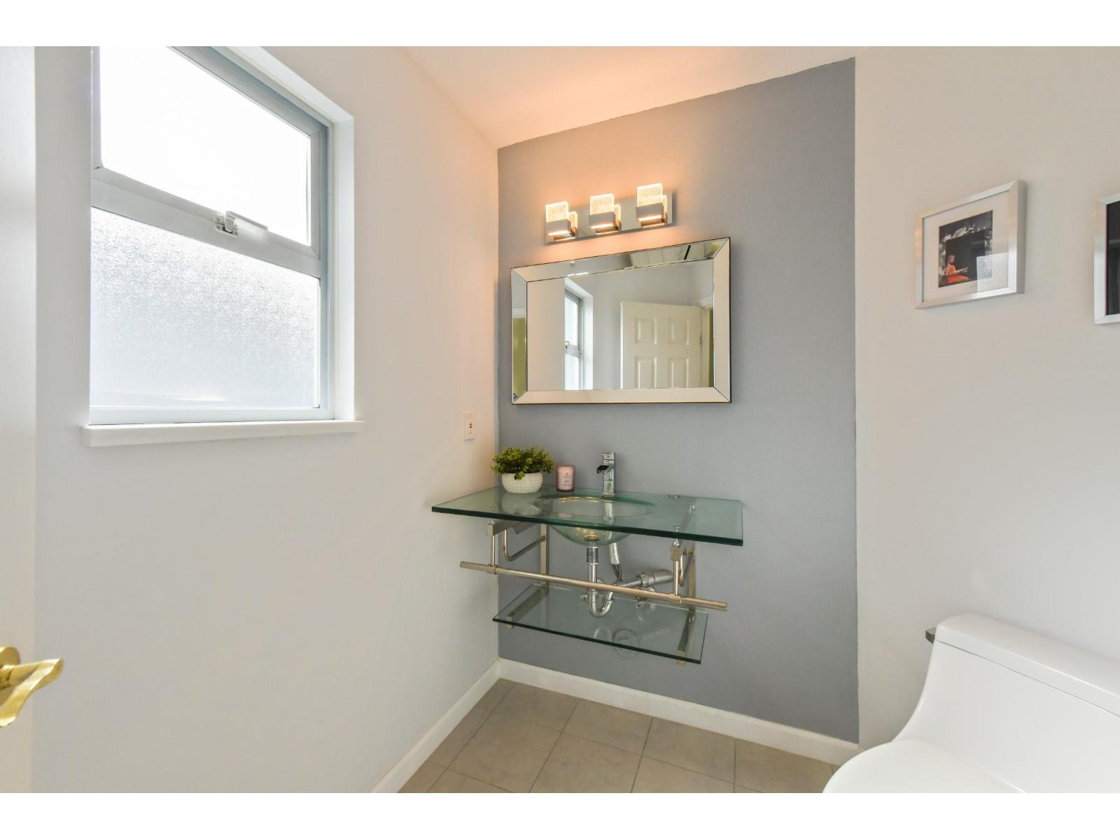 14915 25a Avenue, Surrey, British Columbia  V4P 1N7 - Photo 13 - R3133156