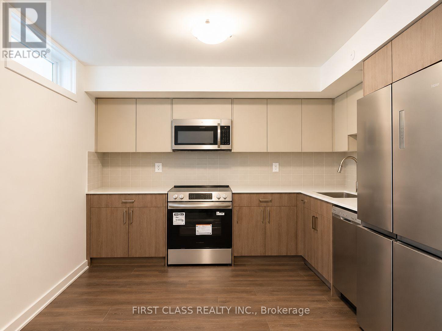 Bsmt - 26 Green Garden Boulevard, Toronto, Ontario  M6A 1N3 - Photo 6 - C13423052
