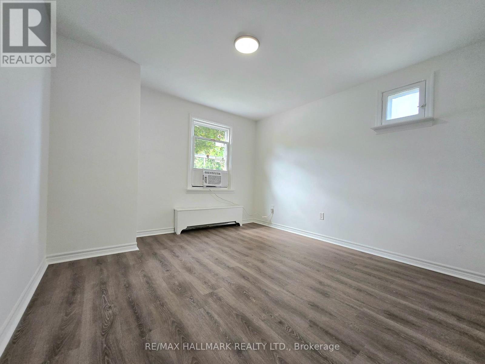 49 Hunt Avenue, Richmond Hill (Mill Pond), Ontario  L4C 4H1 - Photo 10 - N13422990