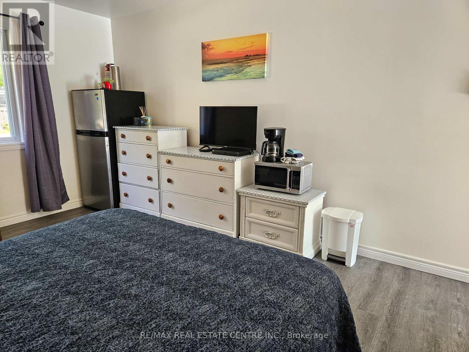 9717 Army Camp Road, Lambton Shores, Ontario  N0N 1J3 - Photo 28 - X12850372