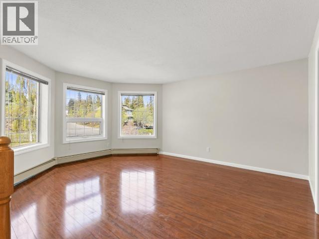 34 Thompson Road, Whitehorse, Yukon  Y1A 0C4 - Photo 5 - 17351