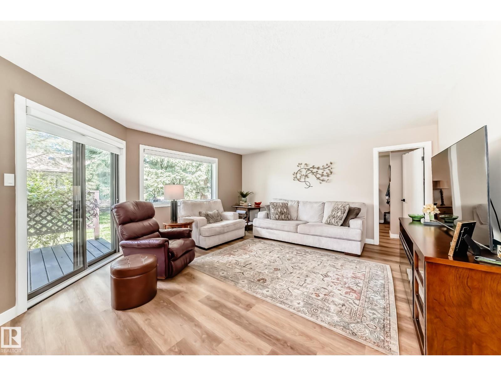 10822 11 Av Nw, Edmonton, Alberta  T6J 6J1 - Photo 11 - E4492657