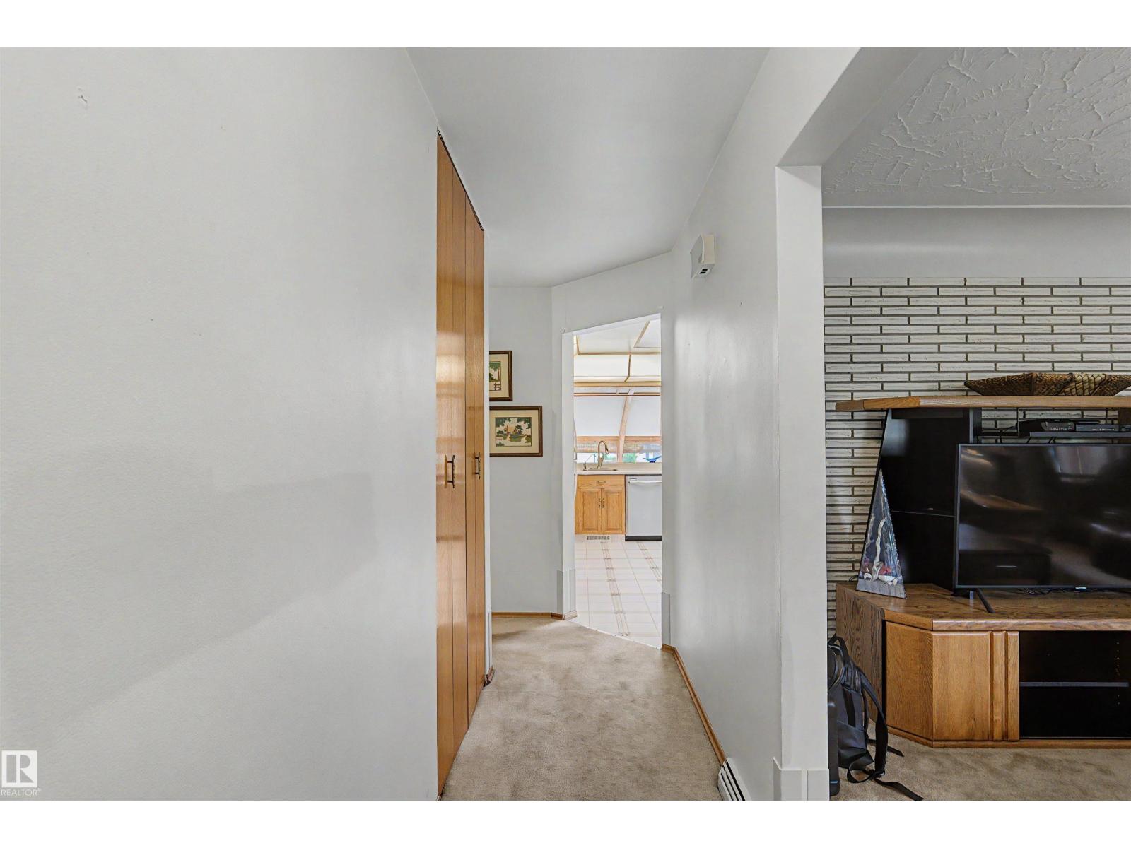 10647 147 St NW, Edmonton, Alberta  T5N 3C6 - Photo 13 - E4492590