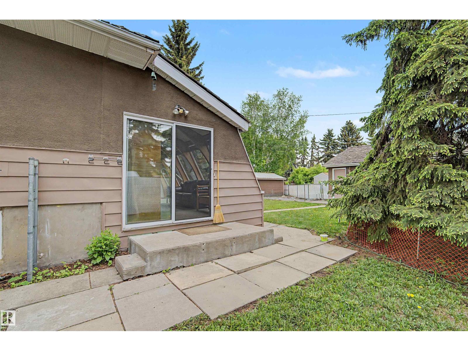 10647 147 St NW, Edmonton, Alberta  T5N 3C6 - Photo 57 - E4492590
